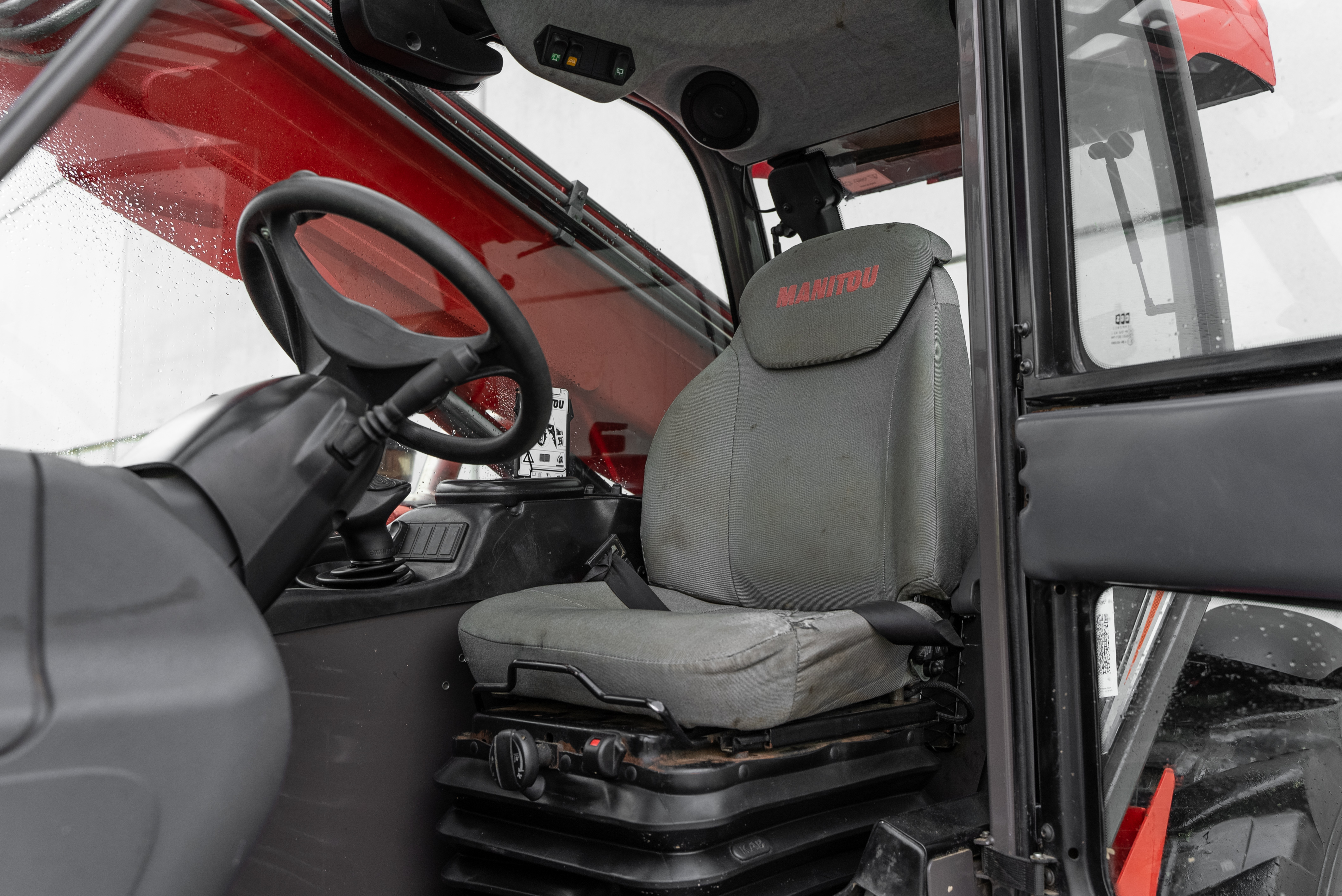Manitou - Telehandlers - MT 732 EASY 75D ST3B S1 - Interior back