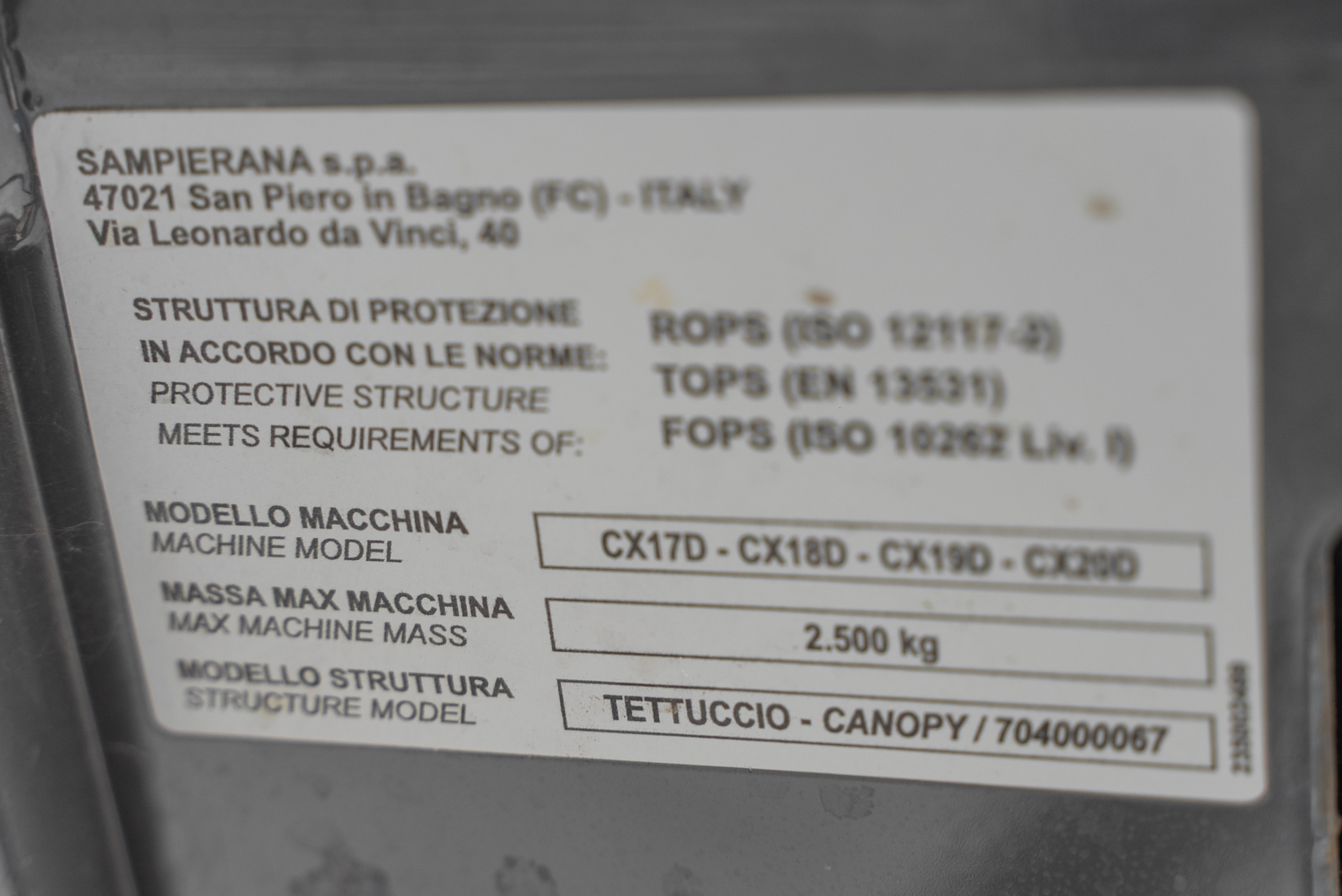 CX 17 D  - Identification plate