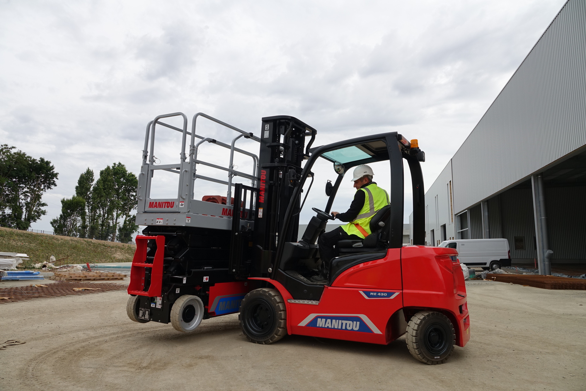 Manitou - Forklifts - ME 430 80V S3 - Application