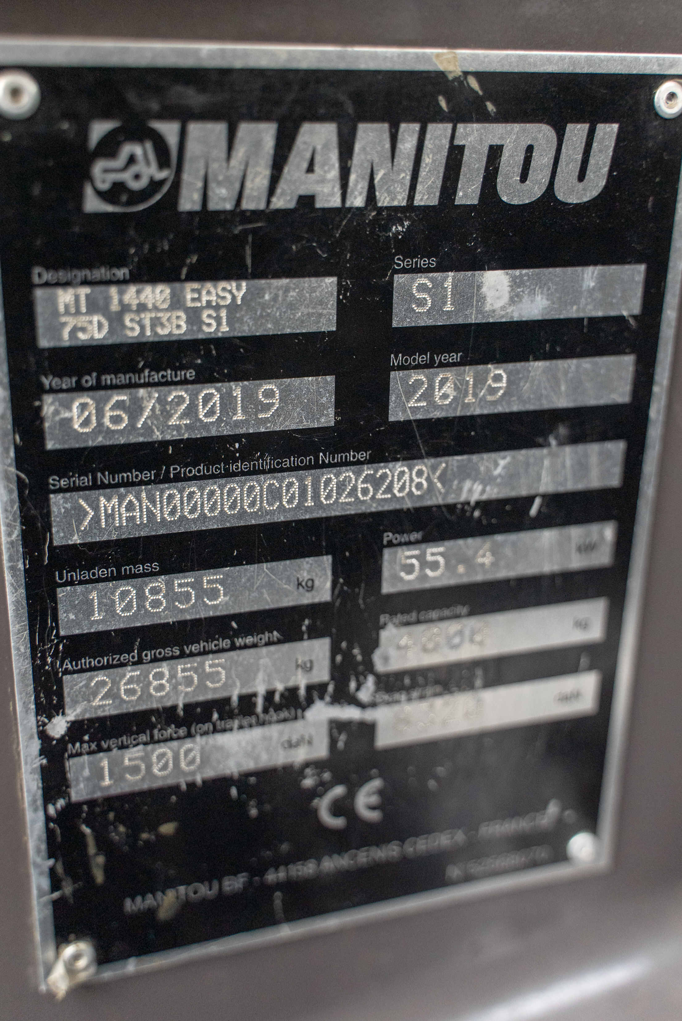 MT 1440 EASY 75D ST3B S1 - Identification plate