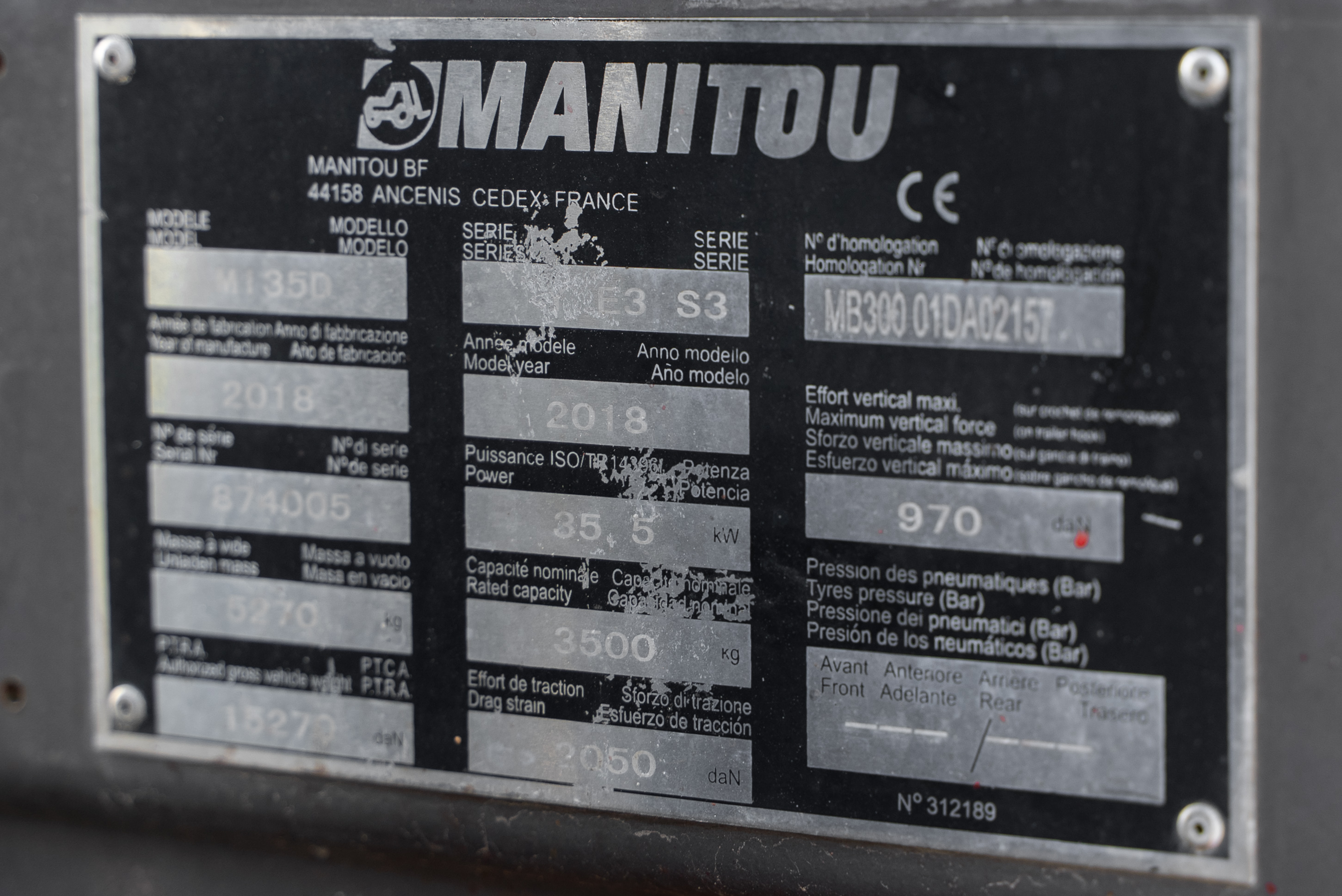 MI 35 D S2 E3 - Identification plate