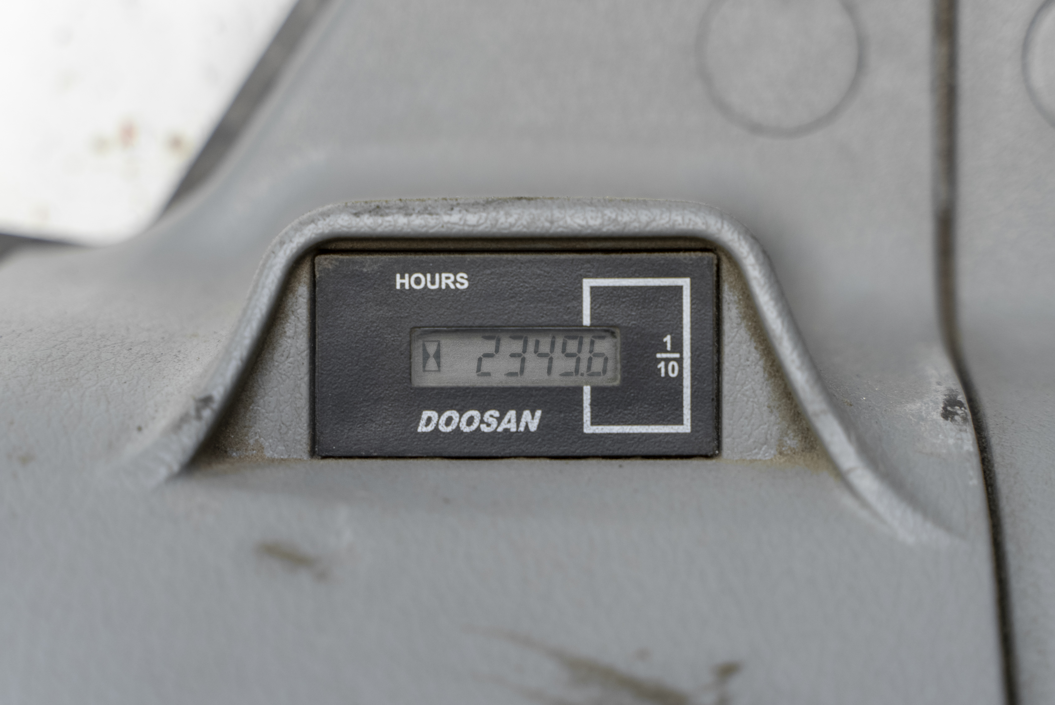 DX 140 W-3 - Hours / Display
