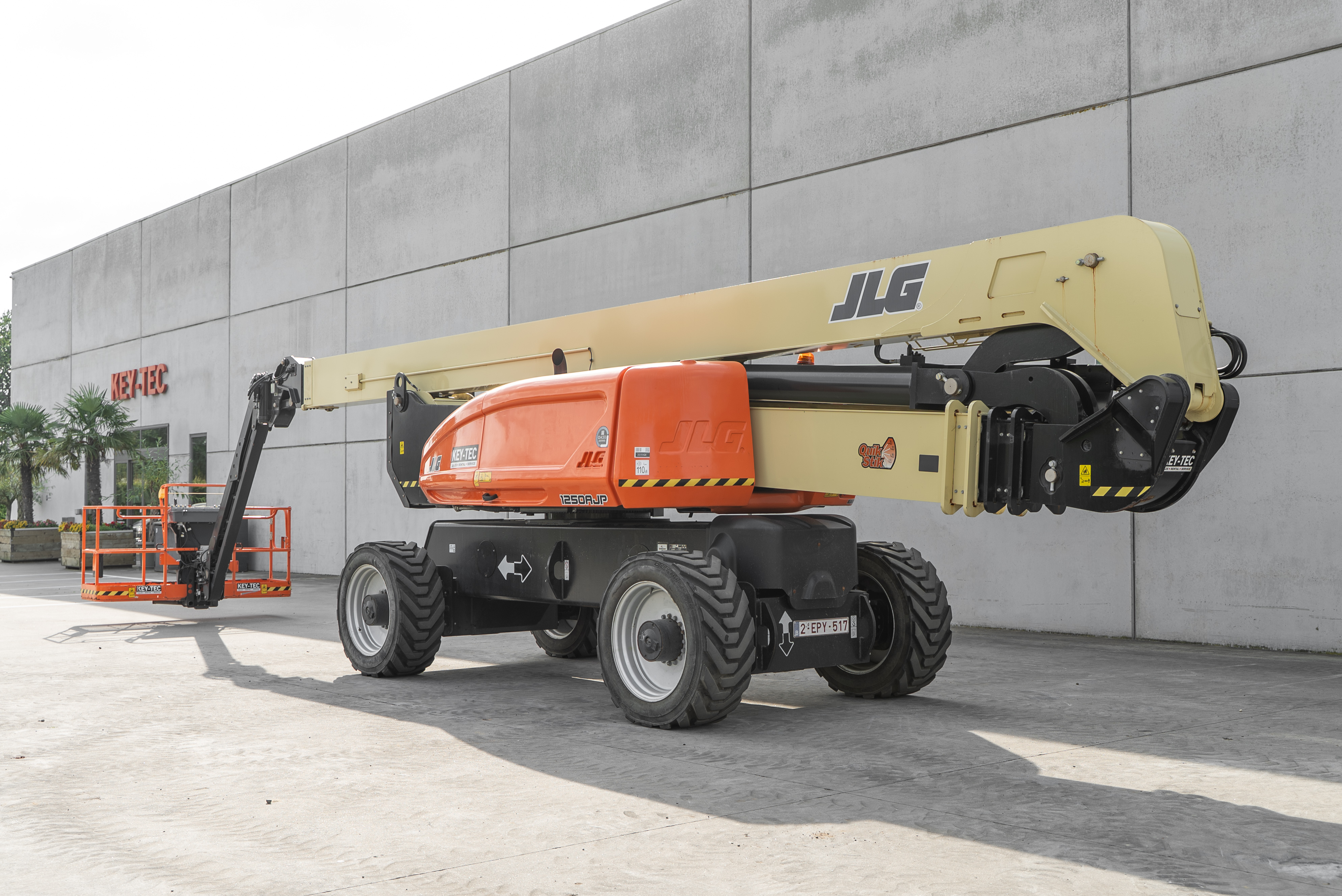 1250 AJP - Back left