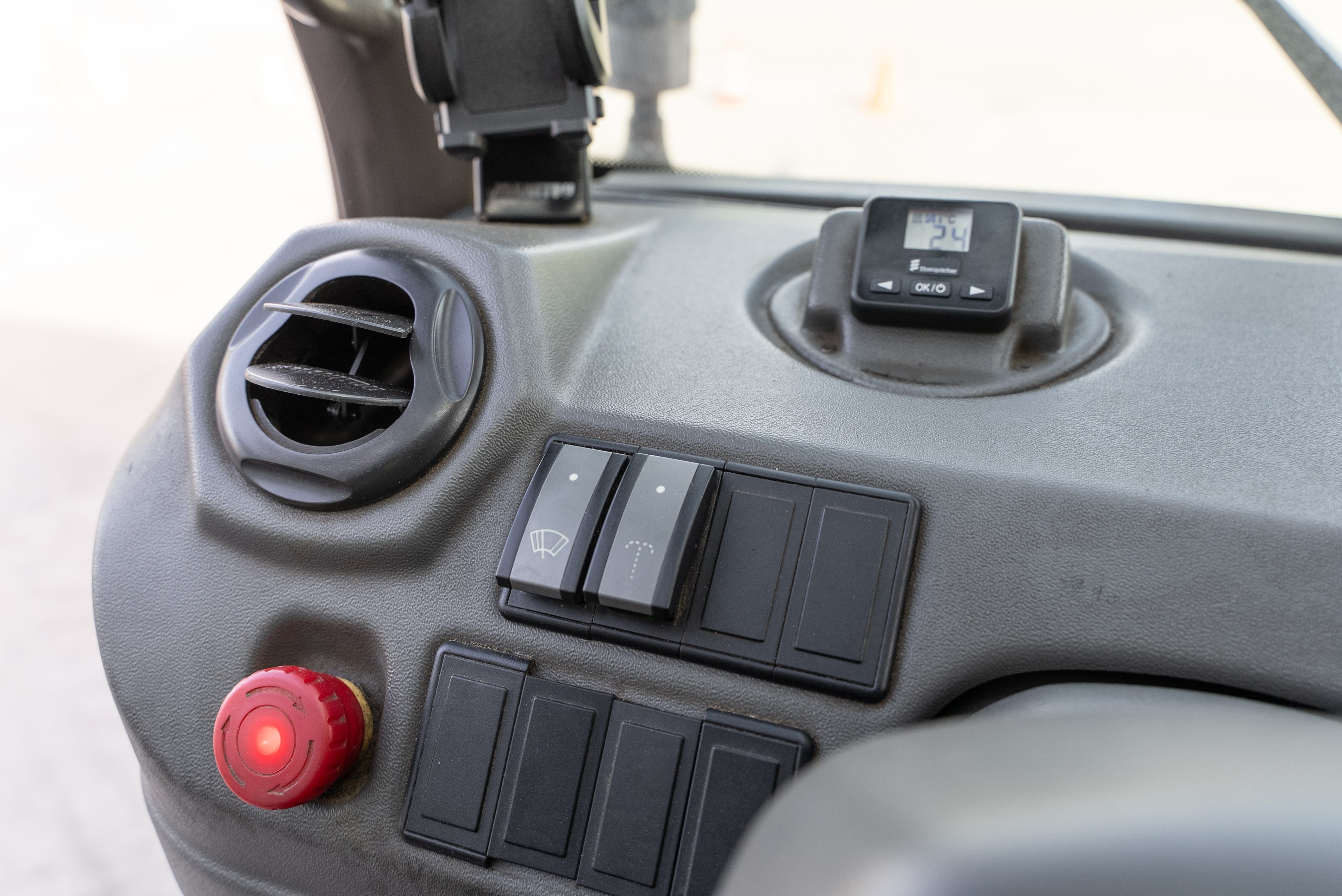 Manitou - Telehandlers - MRT 2550 PRIV+ ST4 S2 - Product image