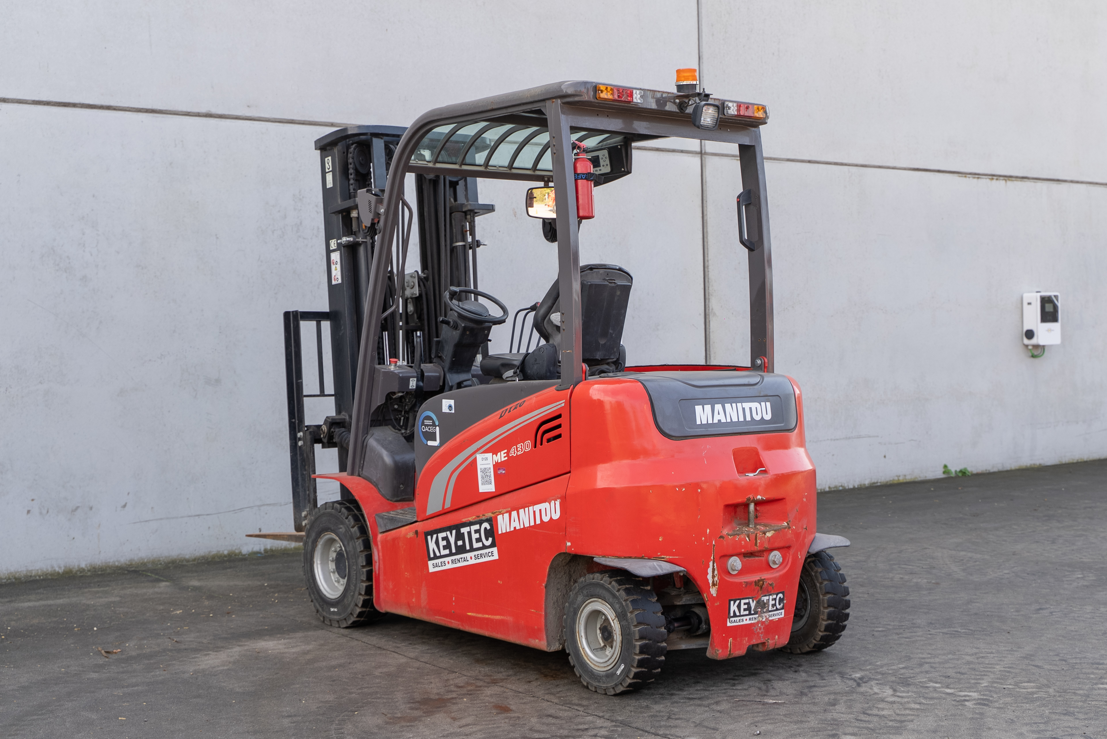 Manitou - Forklifts - ME 430 80V S3 - Back left