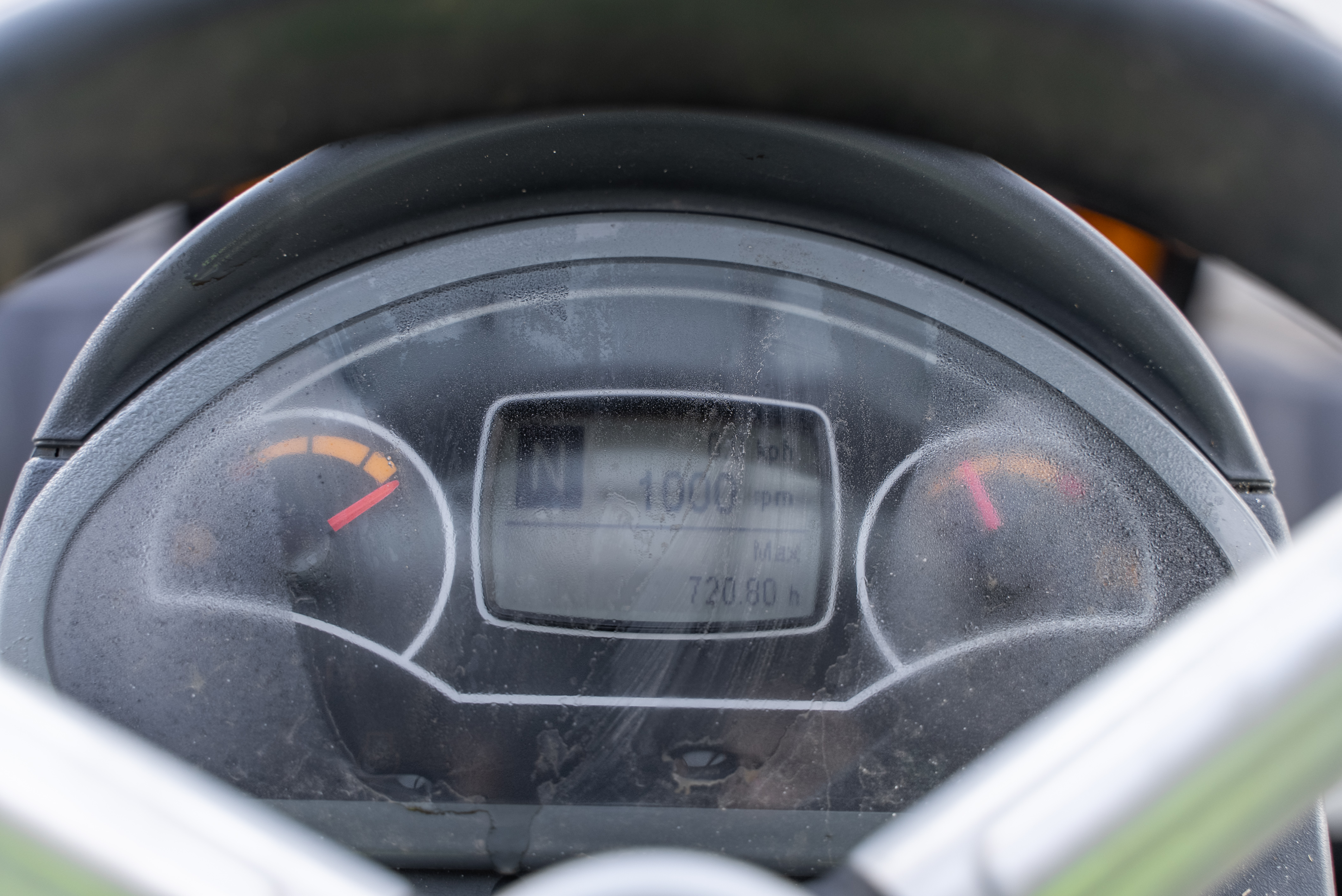 MLA 4-50 H P ST5 S1 - Hours / Display