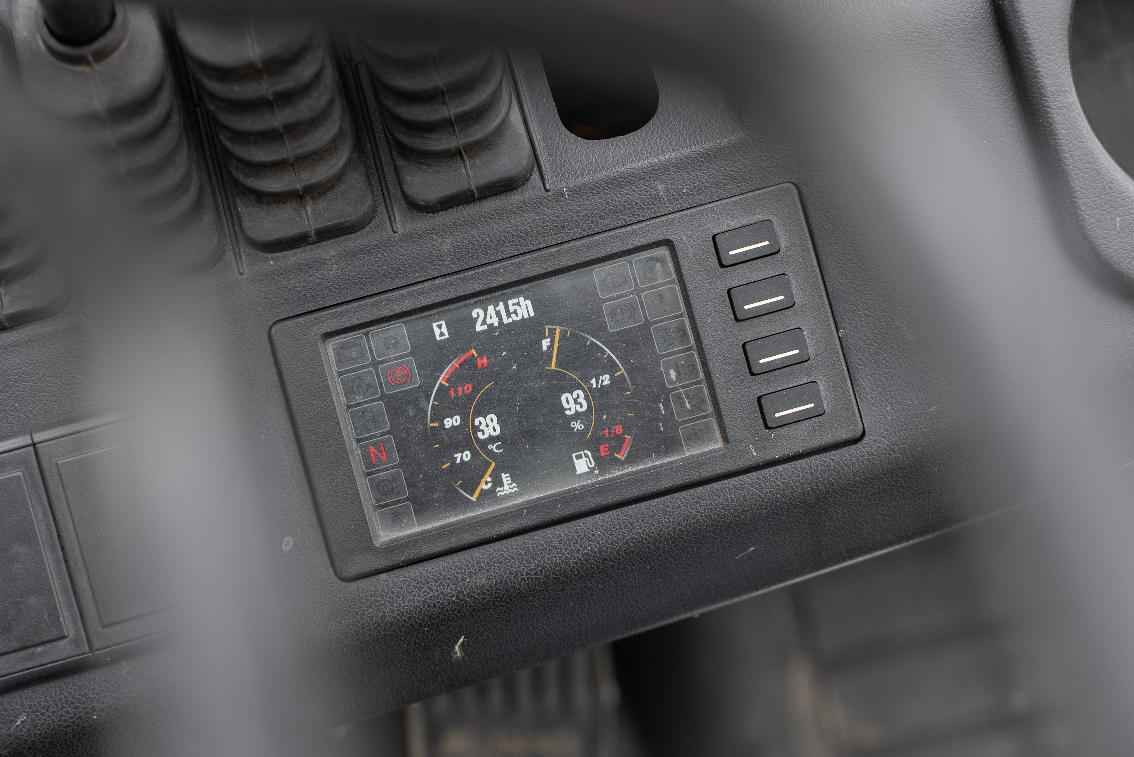 MI 25 D K ST5 S1 - Hours / Display
