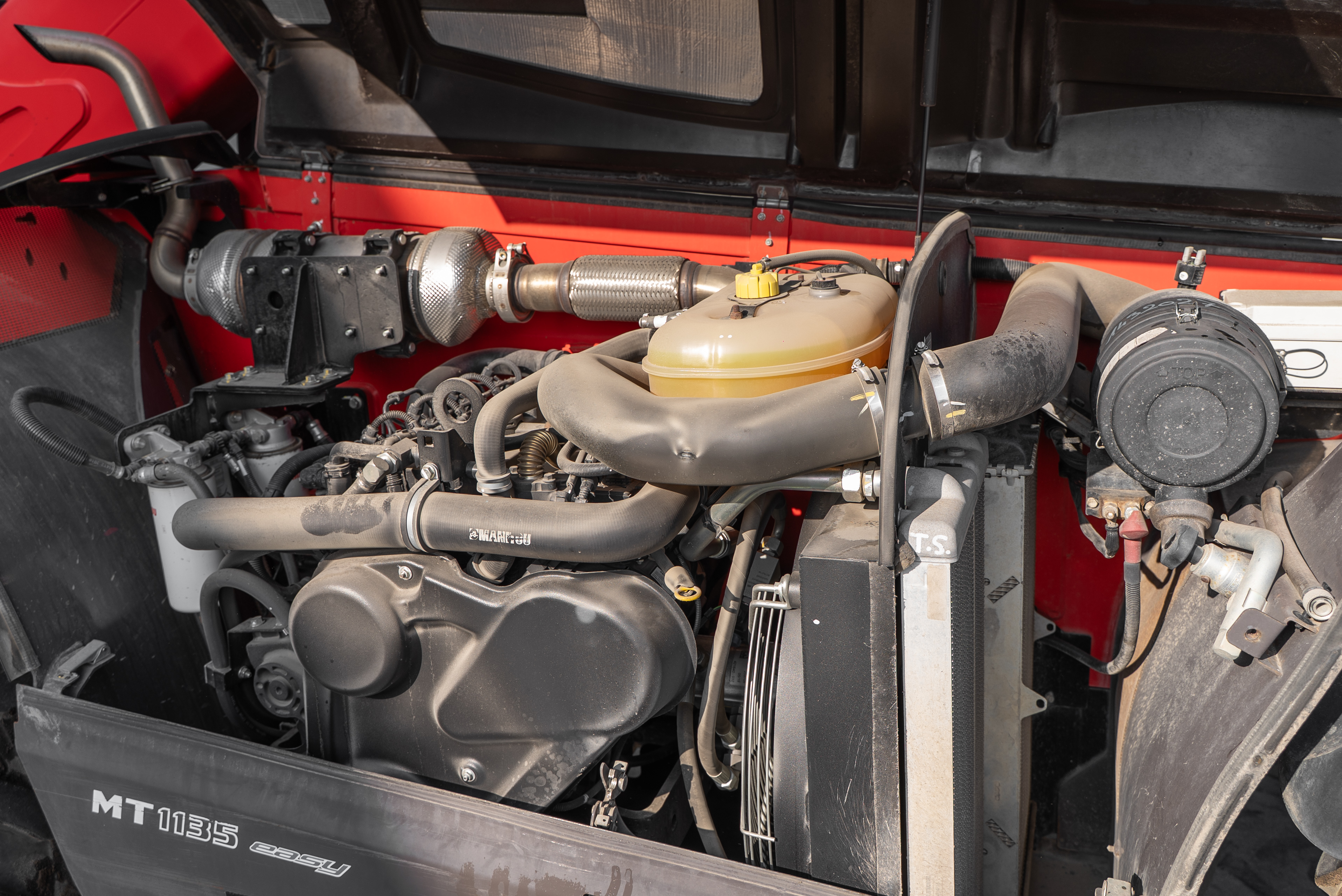 MT 1135 EASY 75D ST3B S1 - Engine