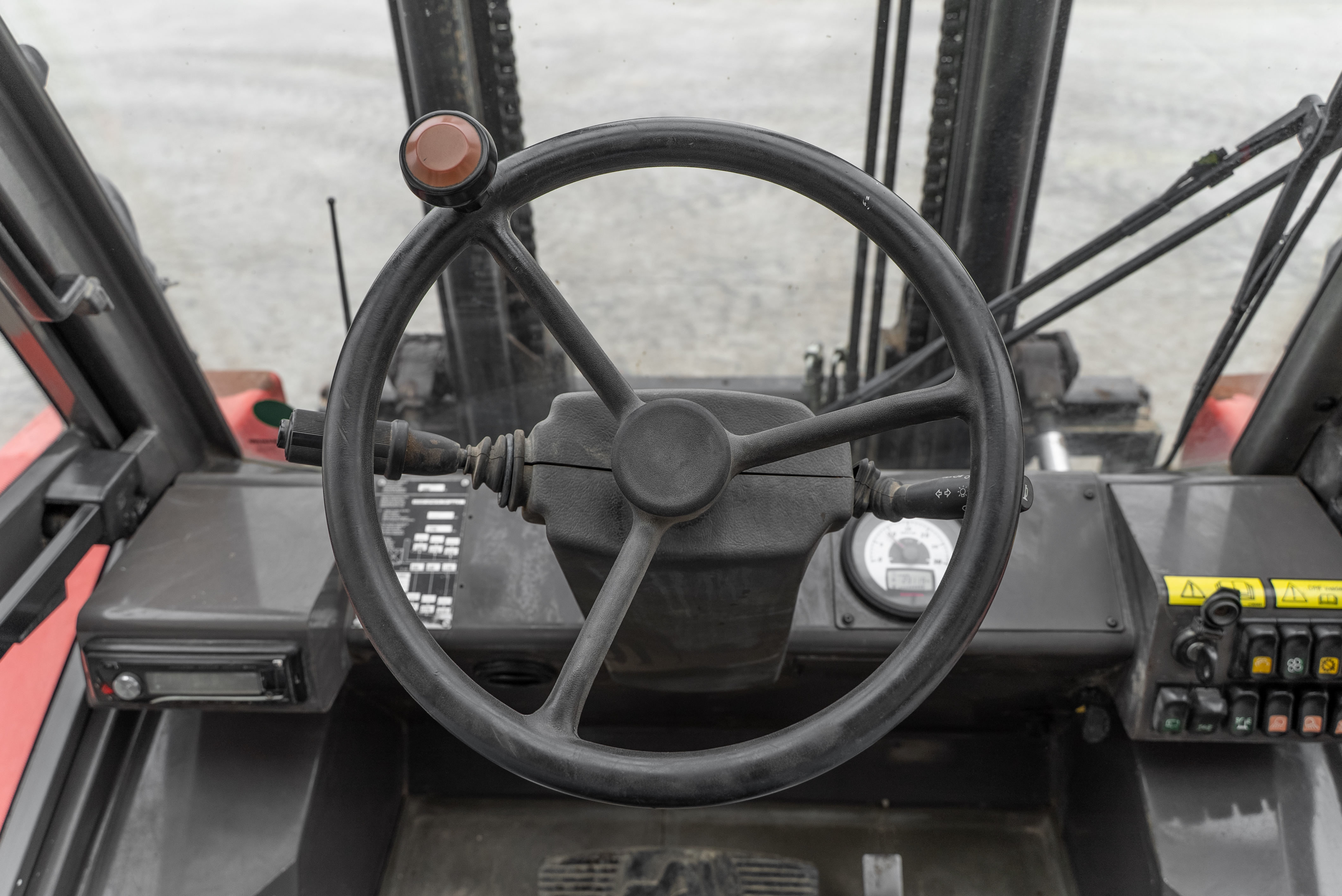 M 30-4 ST3B - Interior front