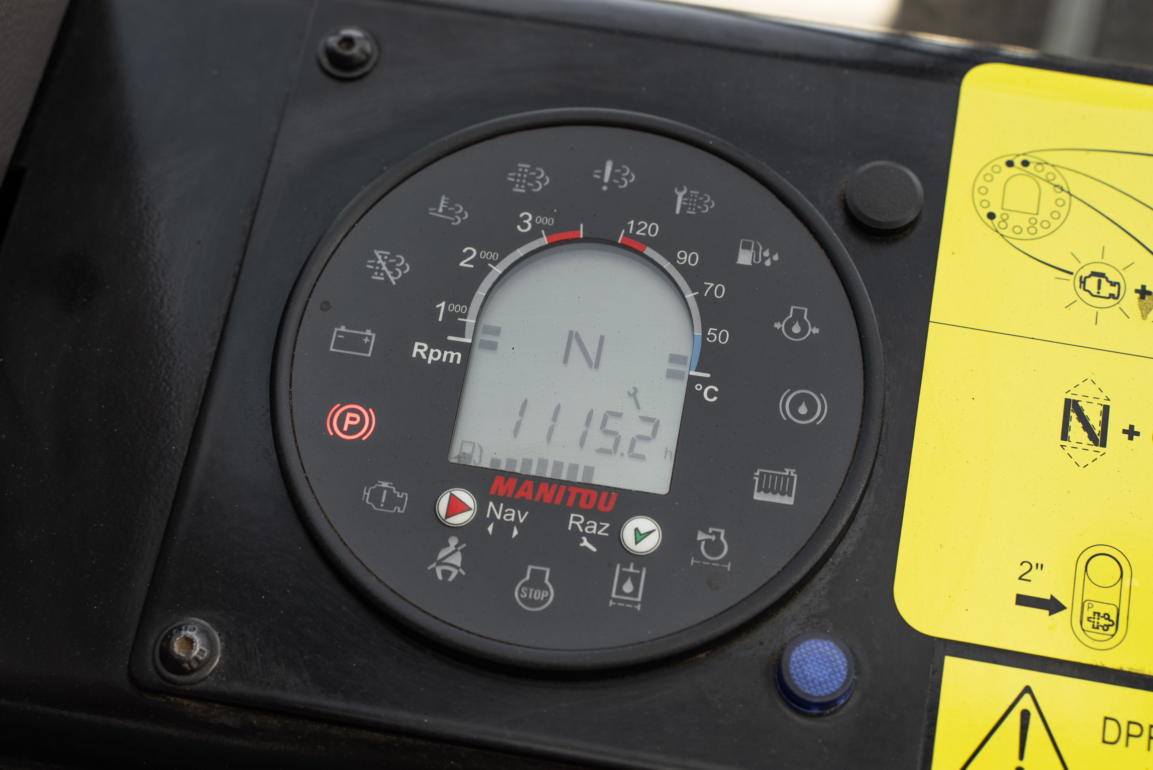 M 30-4 D ST5 S1 - Hours / Display