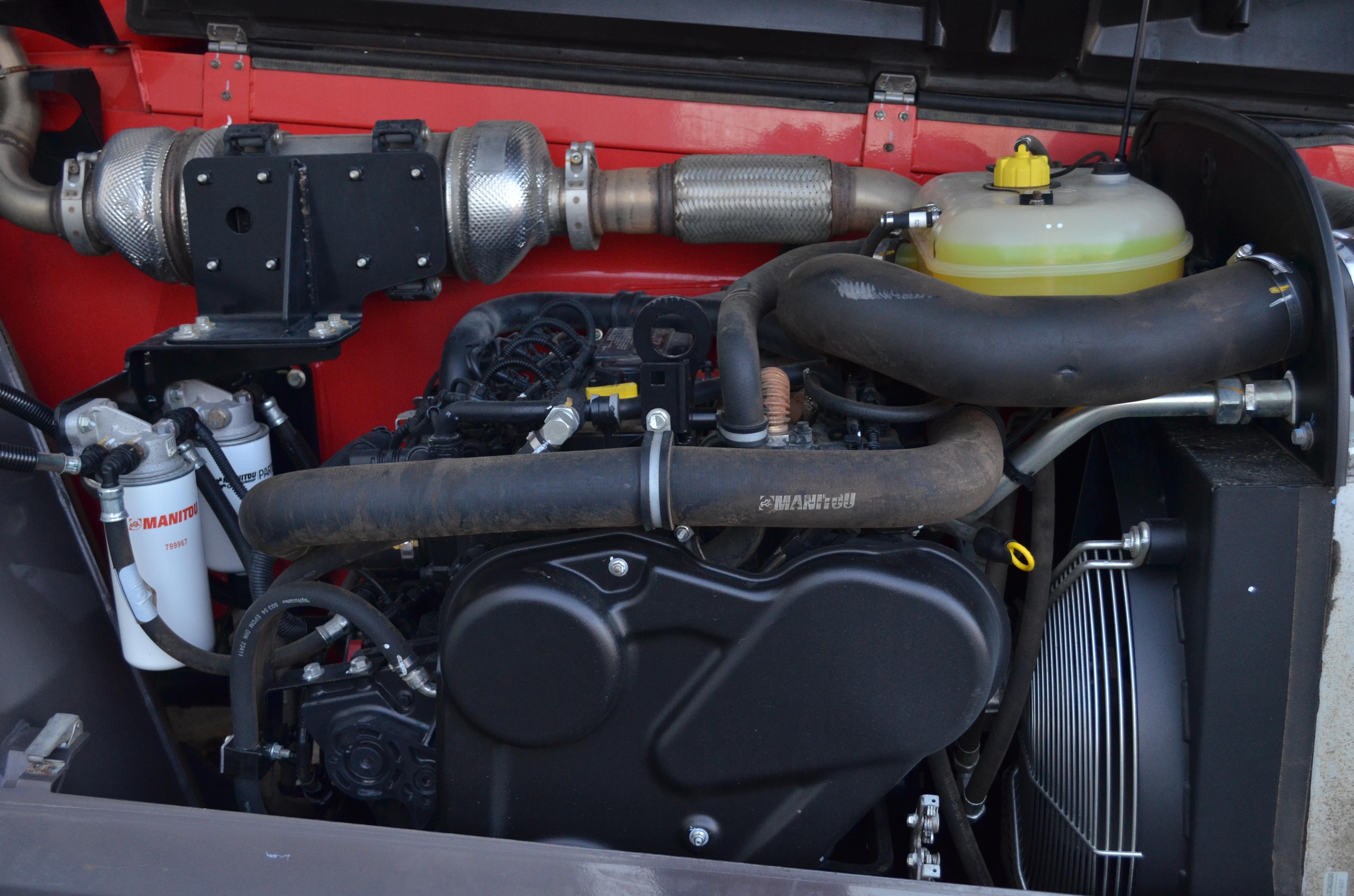 MT 1135 EASY 75D ST3B S1 - Engine
