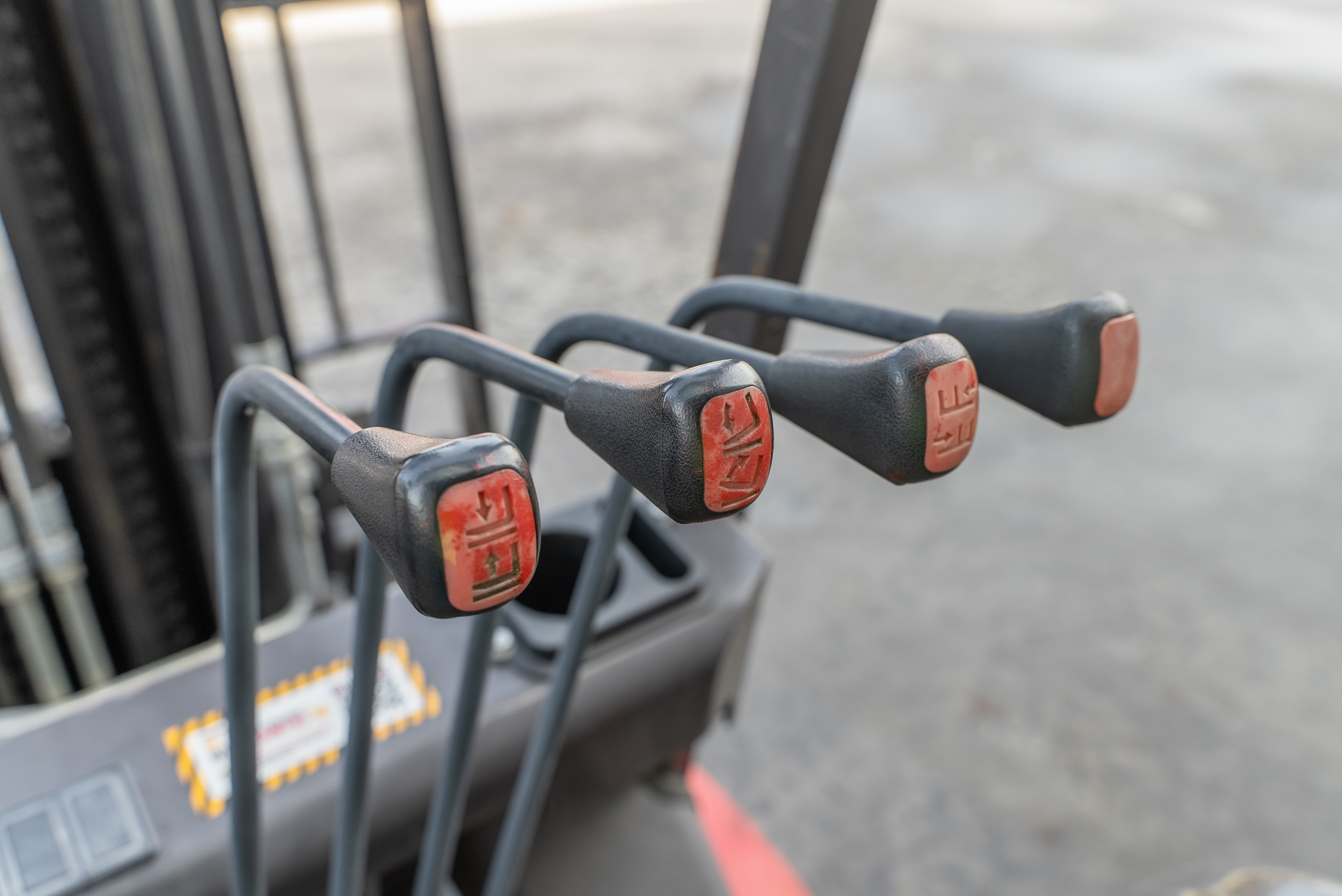 Manitou - Forklifts - ME 430 80V S3 - Product image