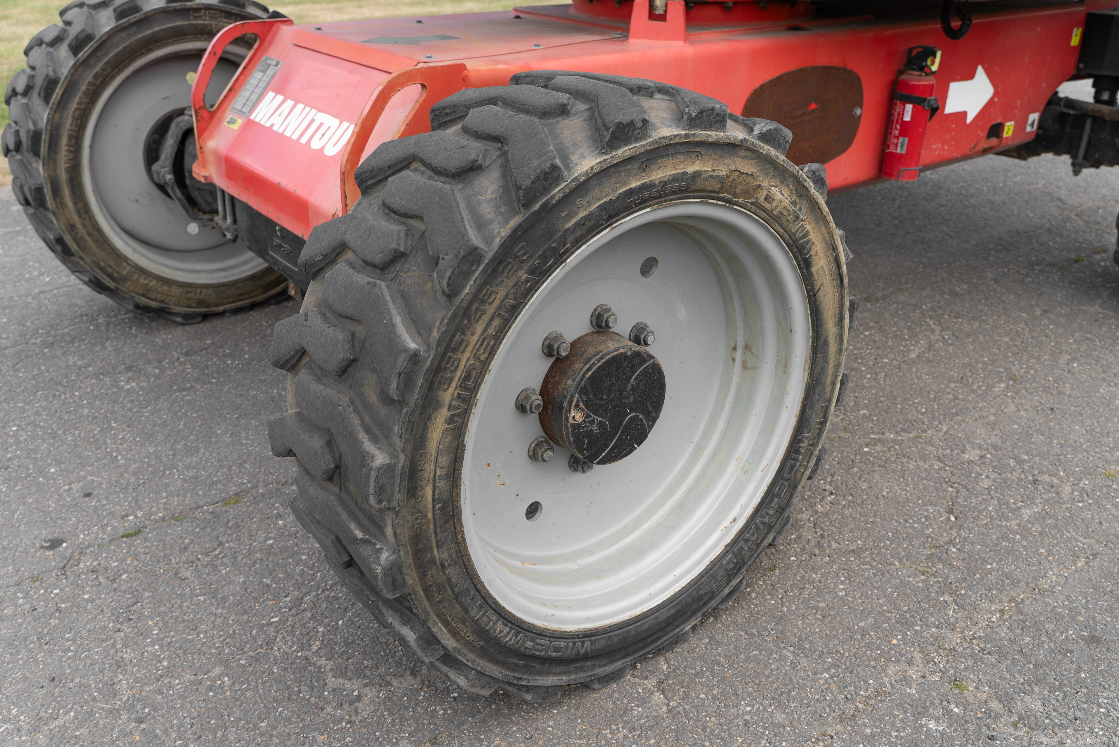 Manitou - Hoogwerkers - TJ 280 - Chassis / Wiel