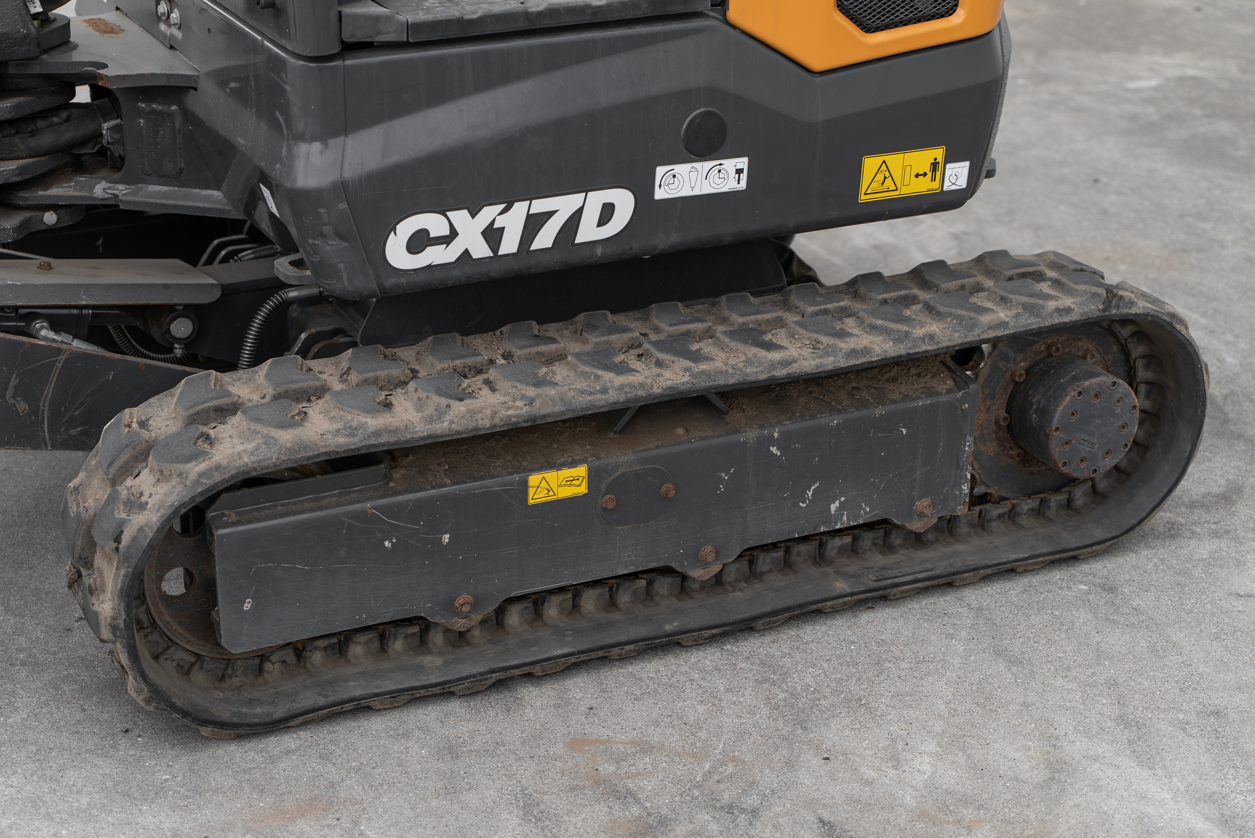 CX 17 D  - Chassis / Wheel