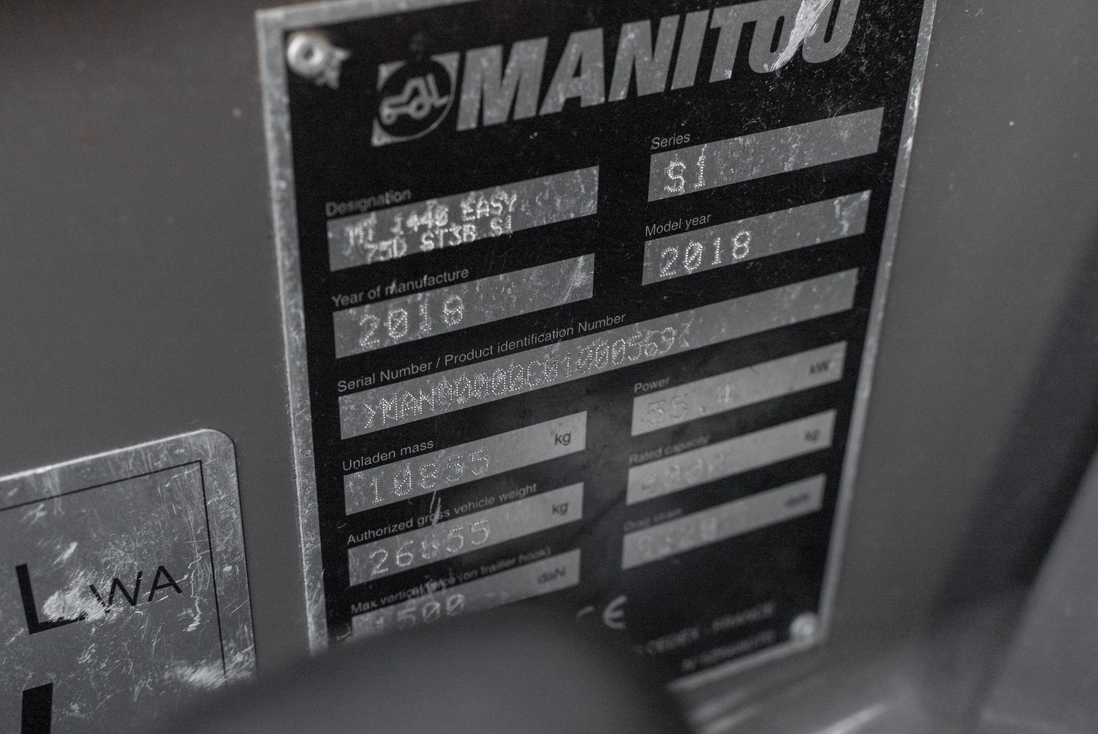MT 1440 EASY 75D ST3B S1 - Identification plate