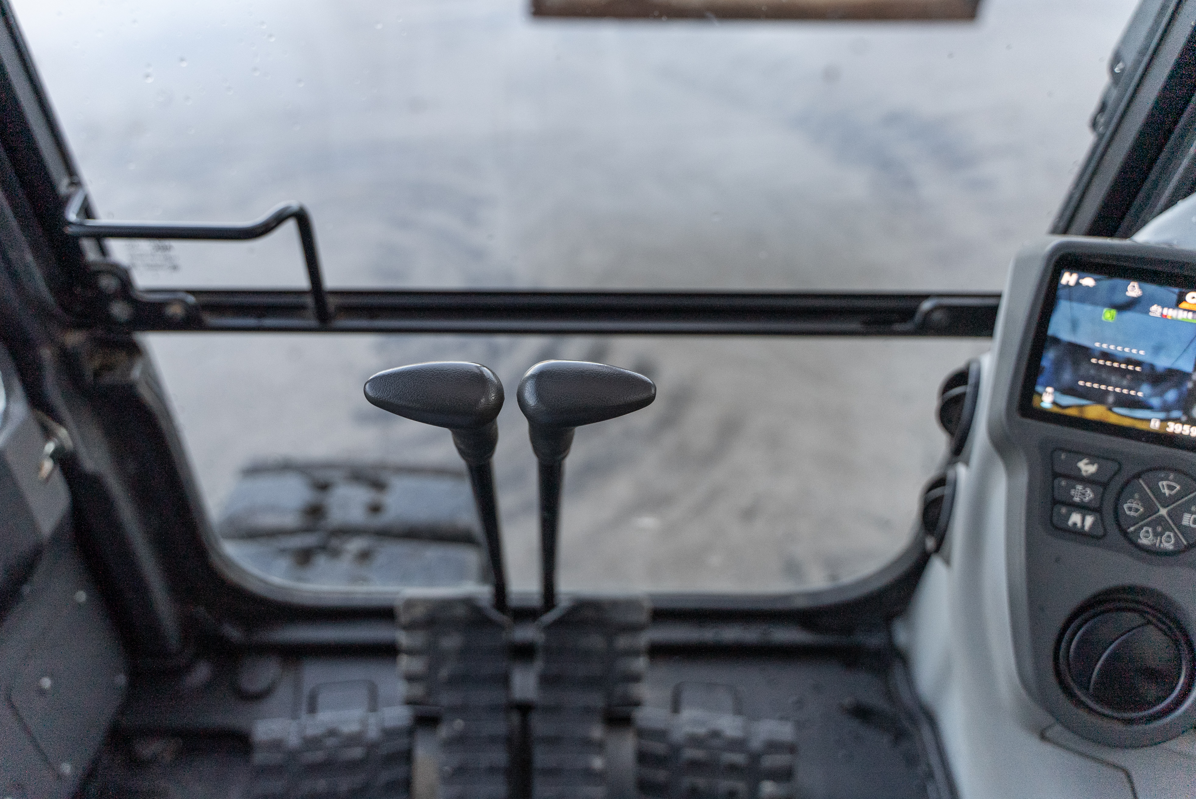 CX 145 D - Interior front