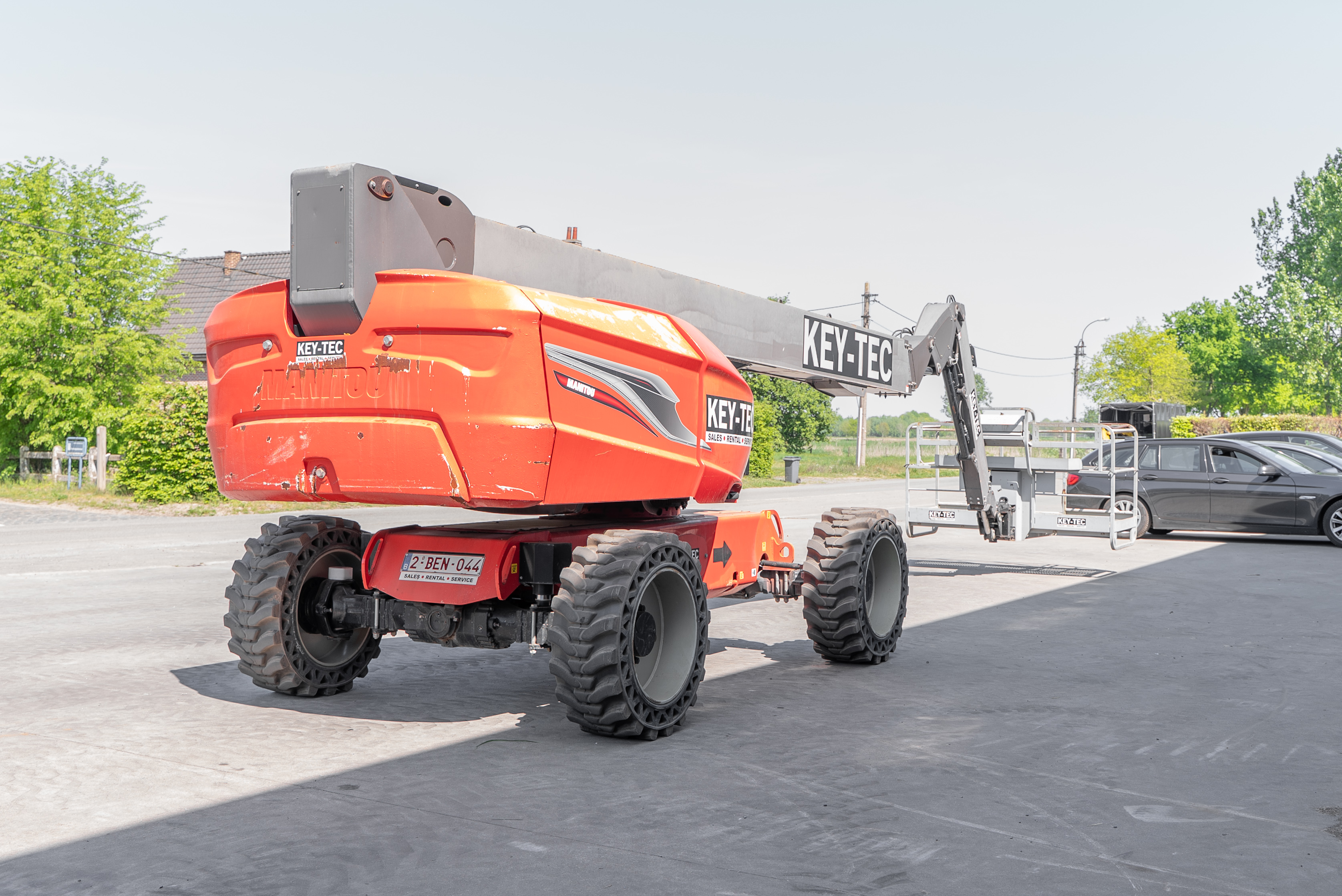 Manitou - Hoogwerkers - TJ 280 - Rechts achter