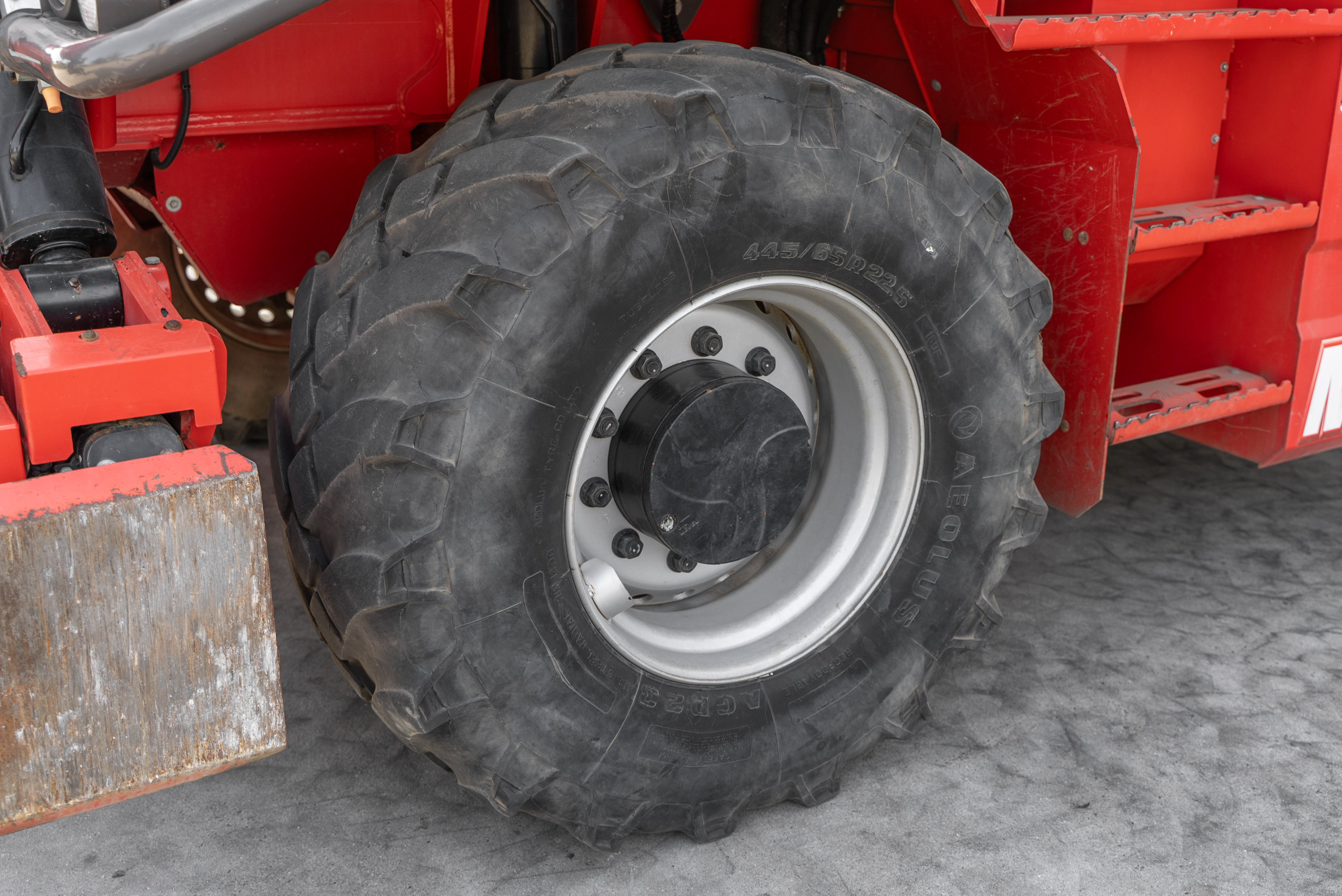 MRT 2550 PRIV+ ST4 S2 - Chassis / Wheel