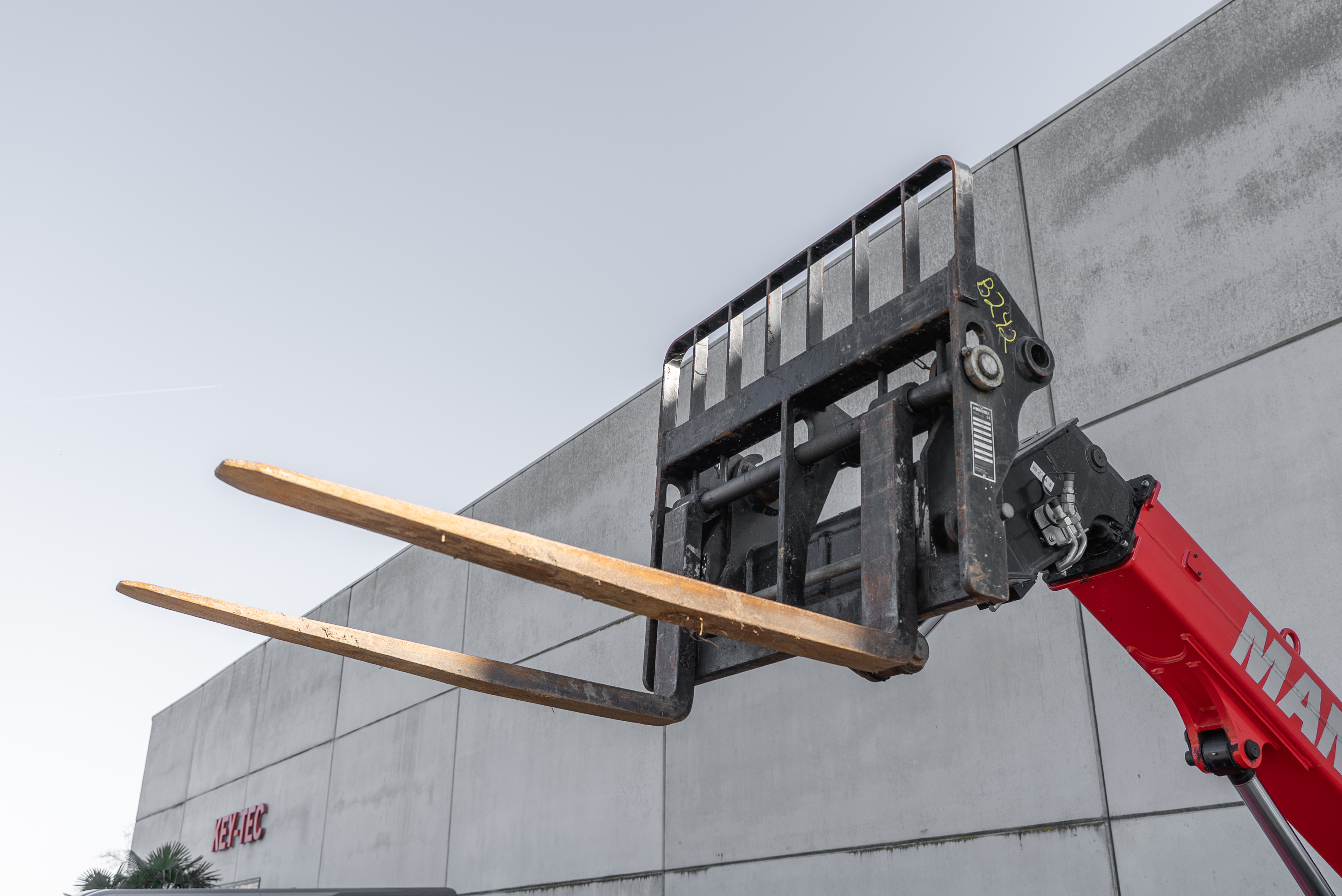 Manitou - Télescopiques - MT 625 H COMFORT 75K ST5 S1 - Image produit