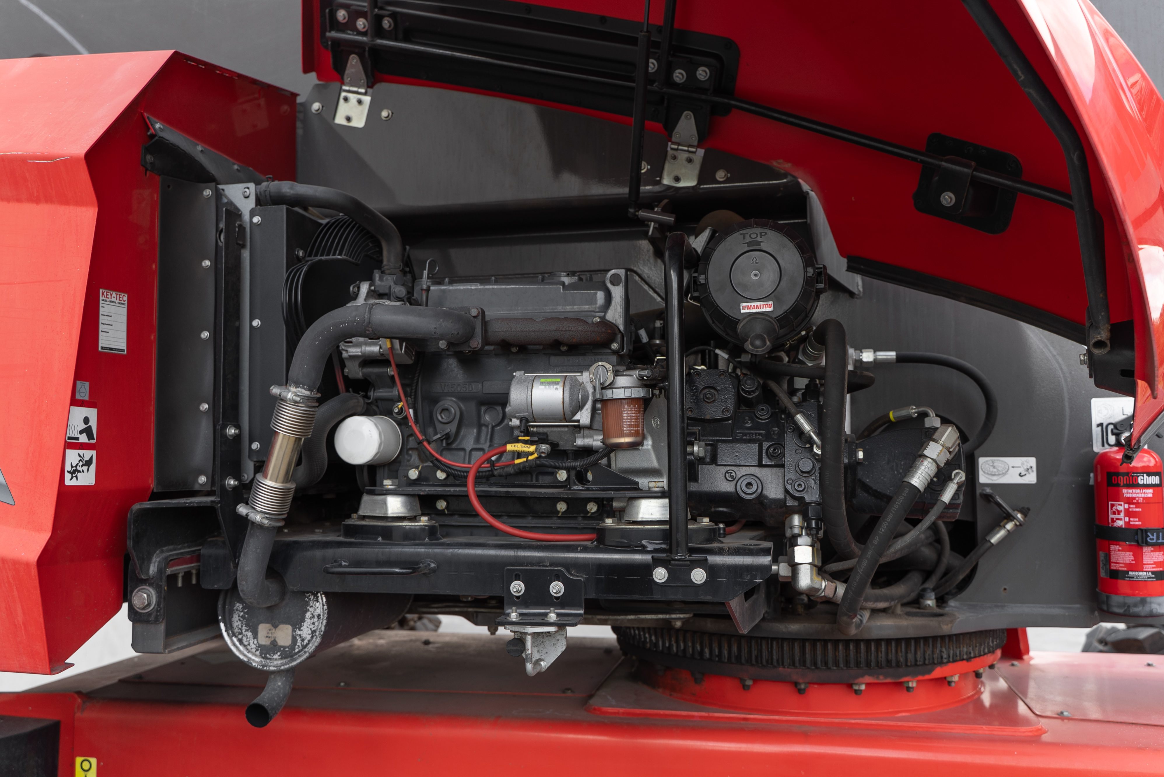 TJ 220 + - Engine