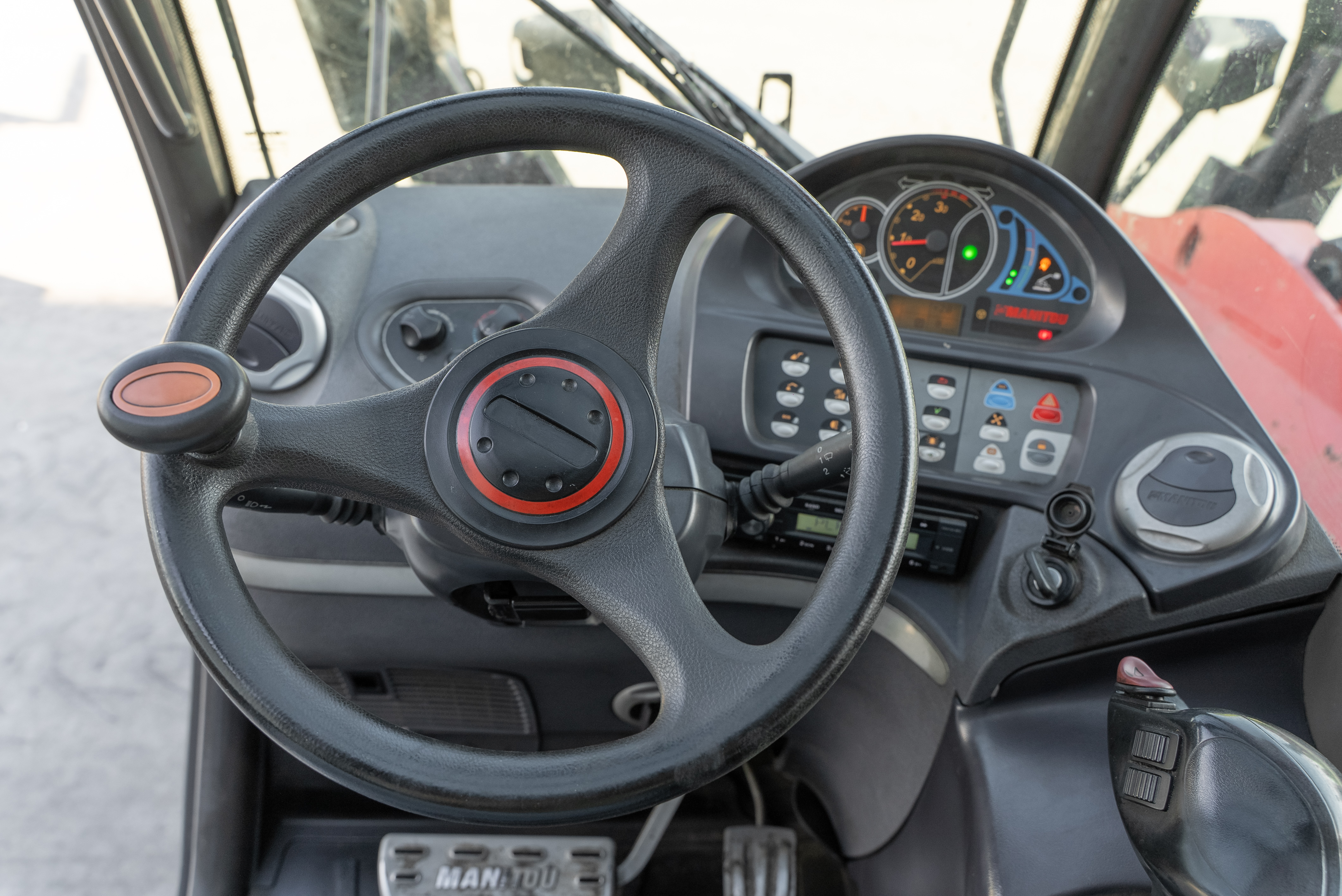 MT 1440 EASY 75D ST3B S1 - Interior front