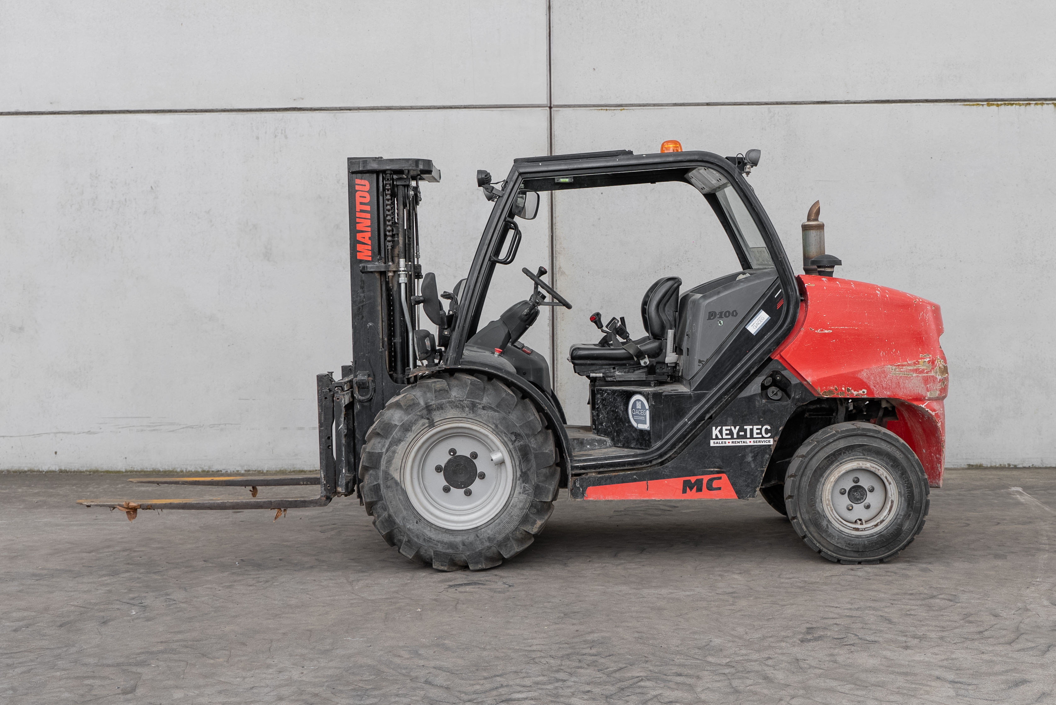 Manitou - Forklifts - MC 30-4 D K ST5 S1 - Side