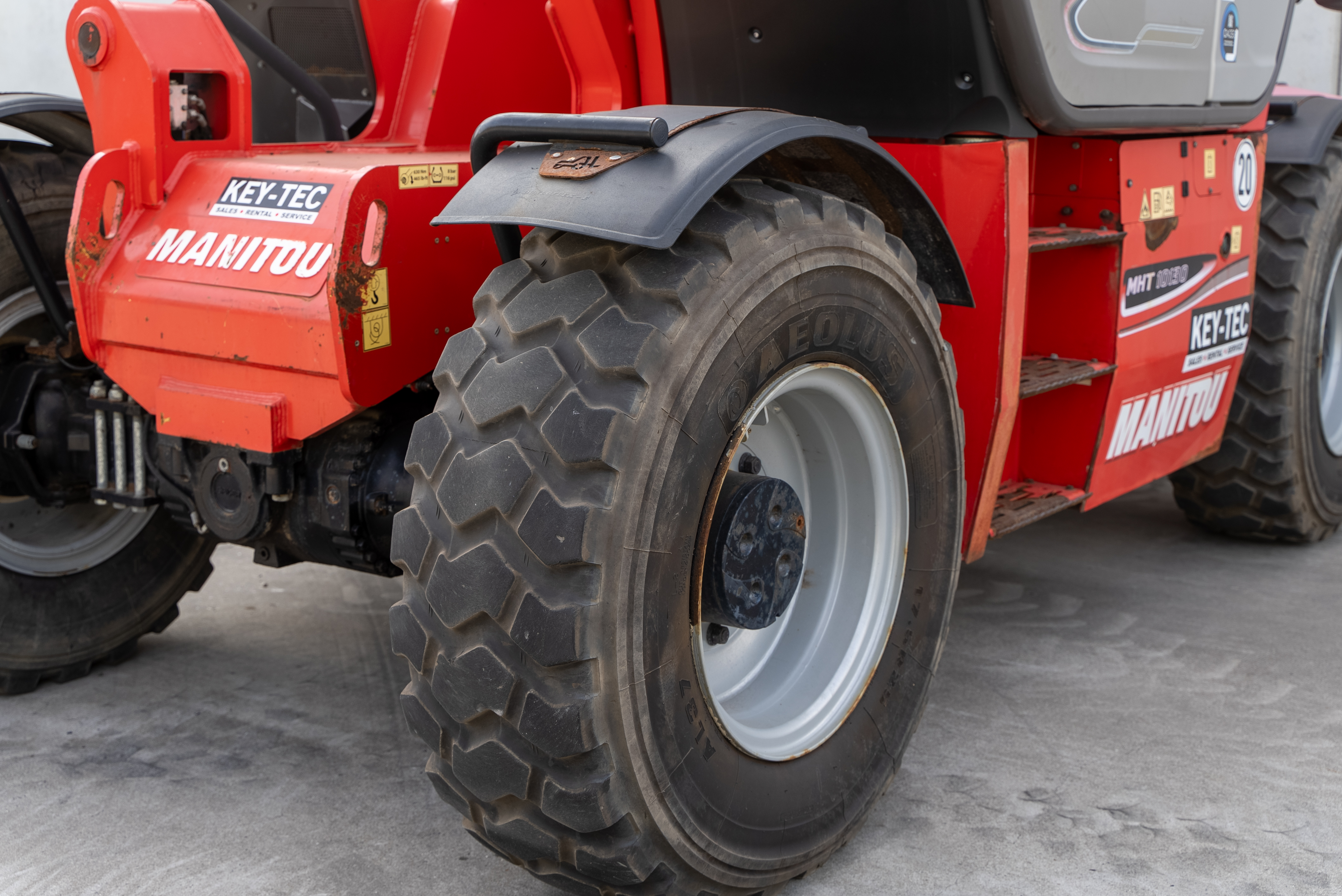 MHT 10130 129M ST4 S1 - Chassis / Wheel