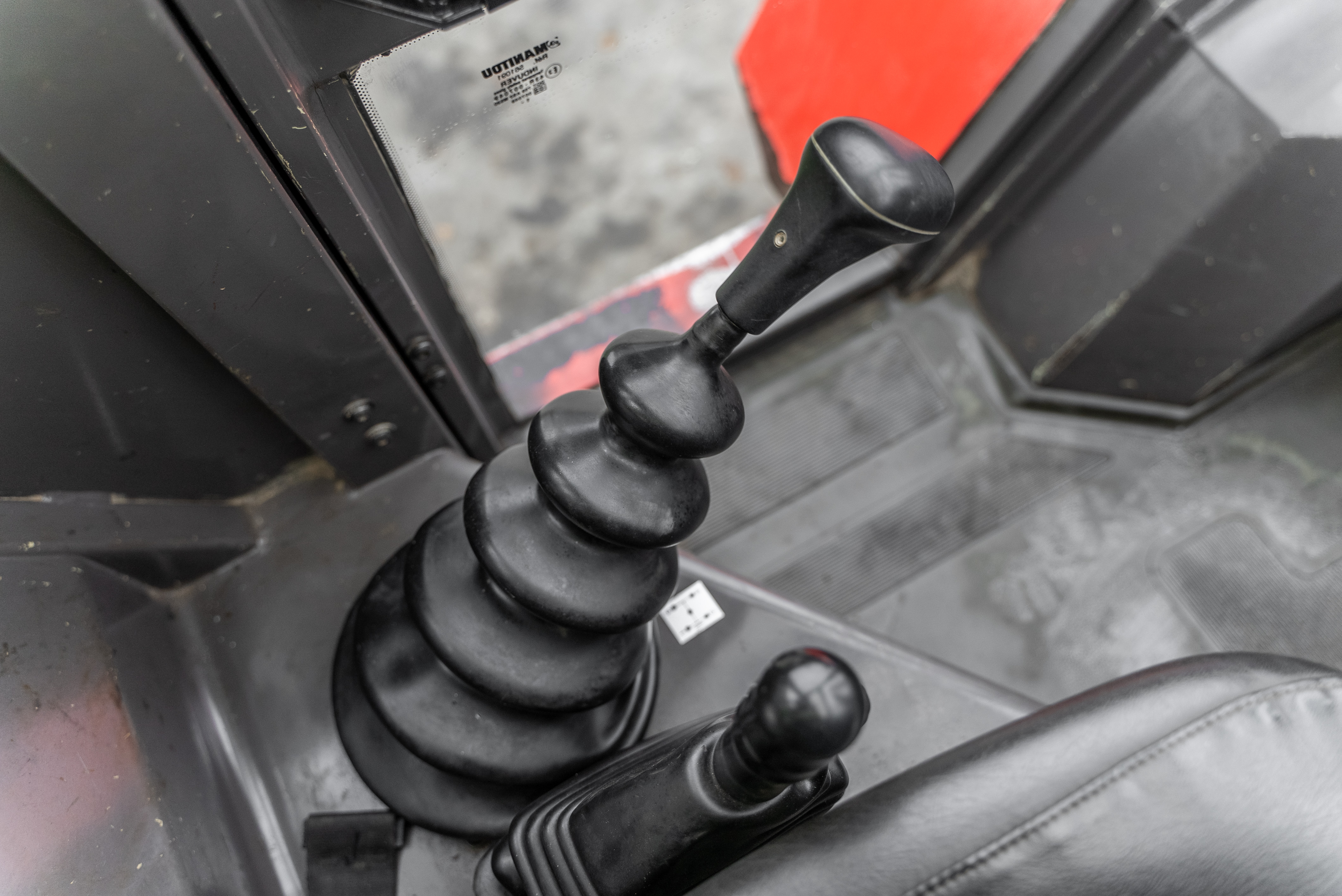 Manitou - Heftrucks - M 30-4 P ST3B S4 - Productfoto