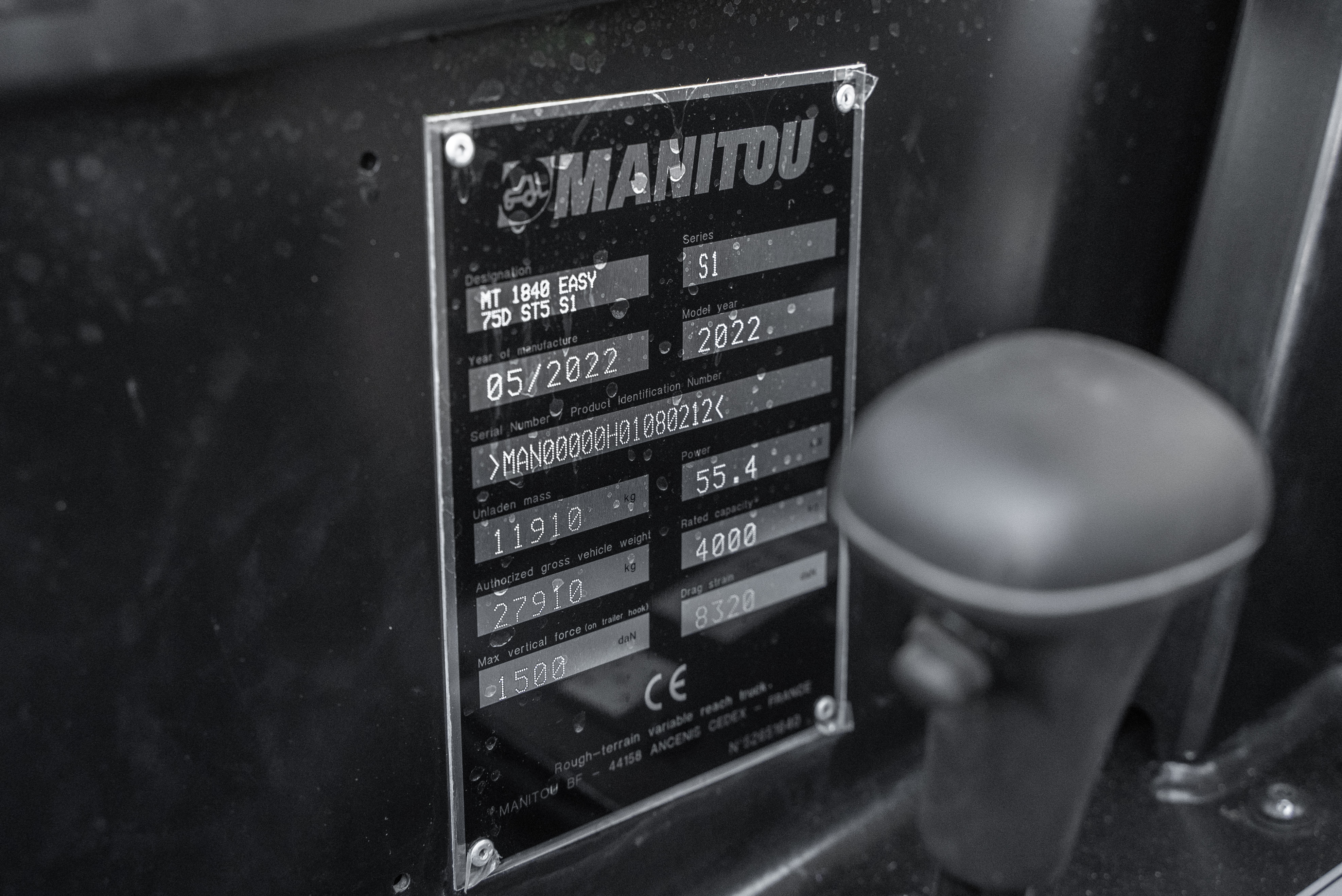 MT 1840 EASY 75D ST5 S1 - Identification plate