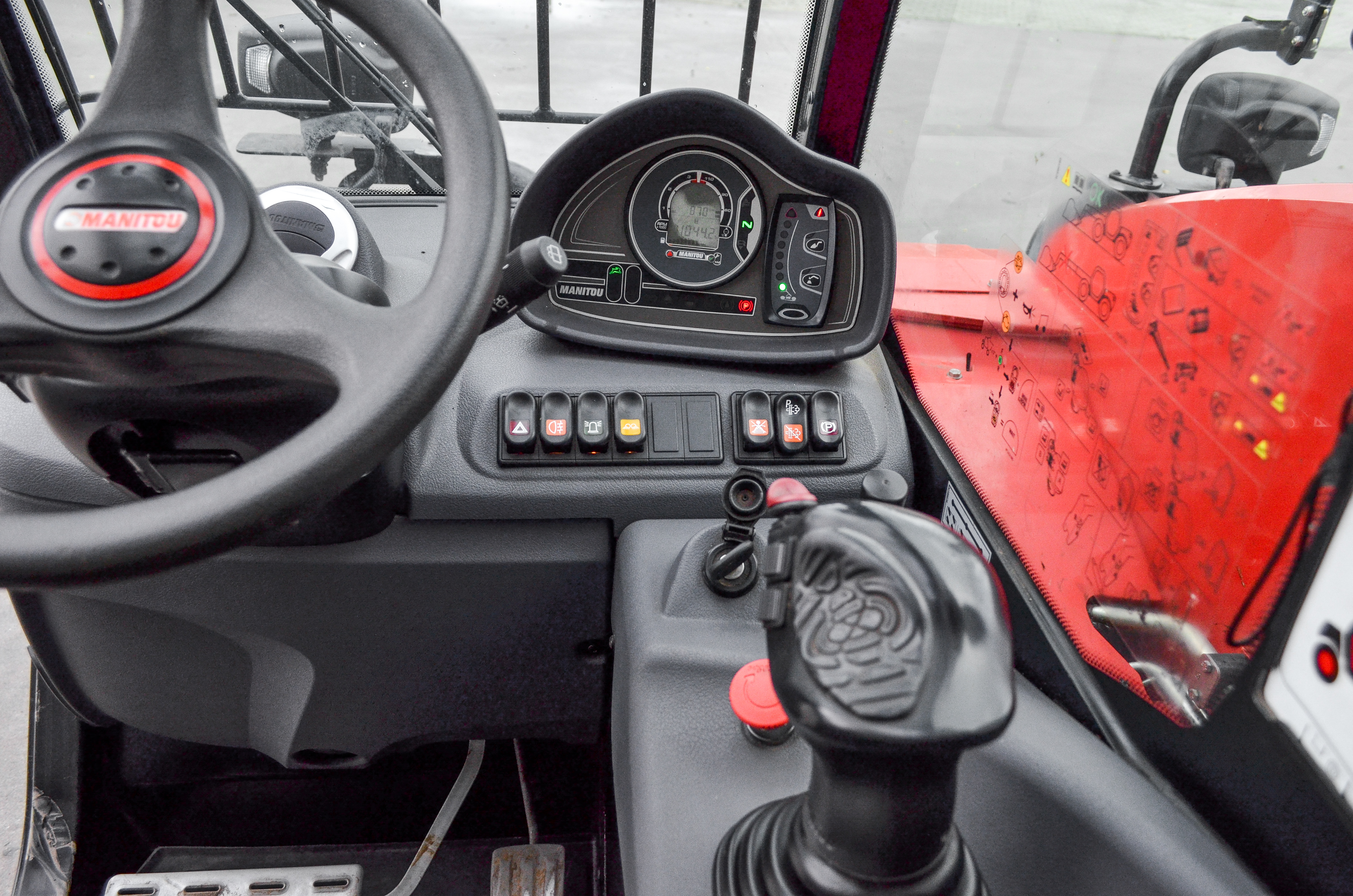 Manitou - Télescopiques - MT 625 H COMFORT 75K ST5 S1 - Image produit