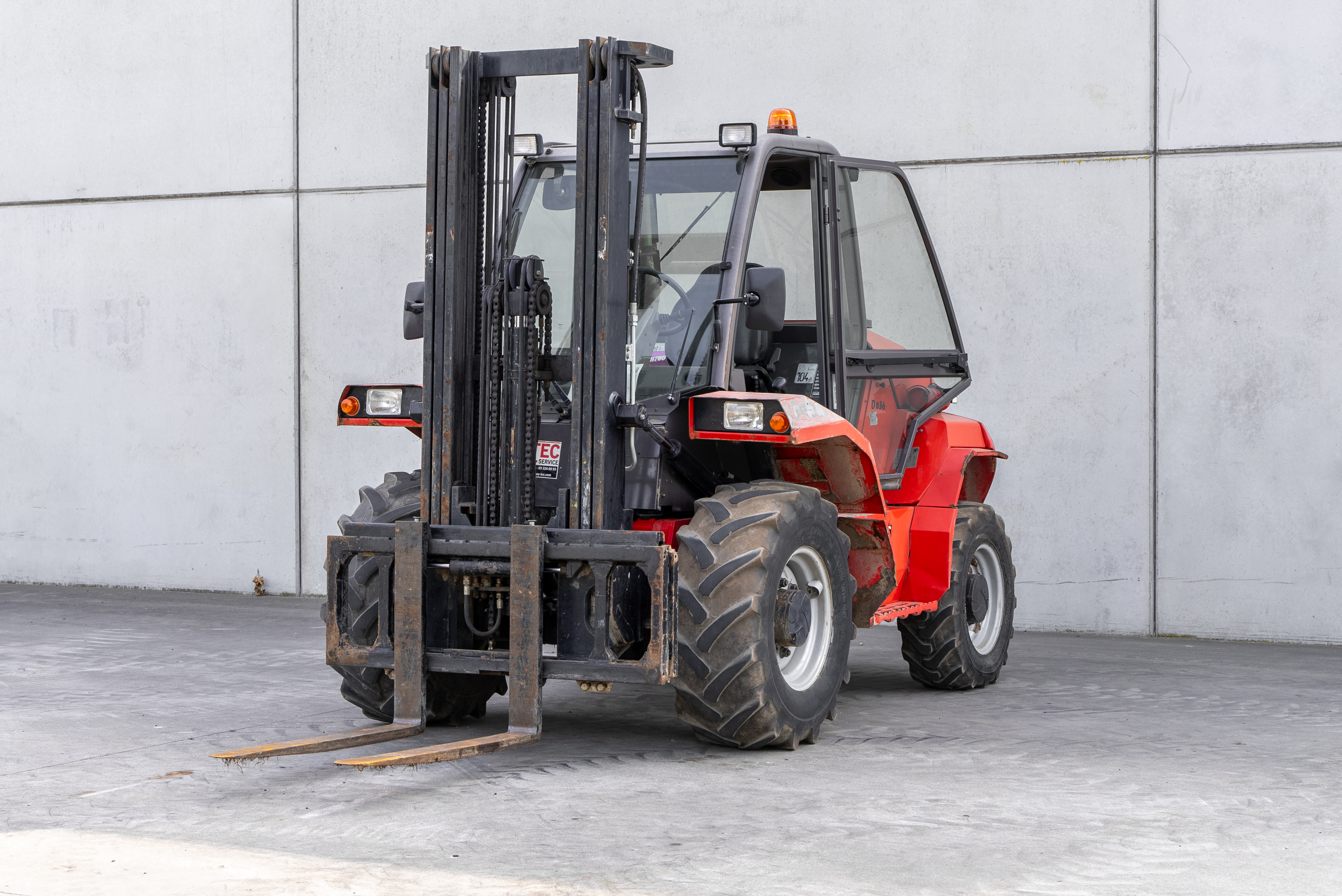 Manitou - Chariots élévateurs - M 30-4 ST3B - Avant gauche