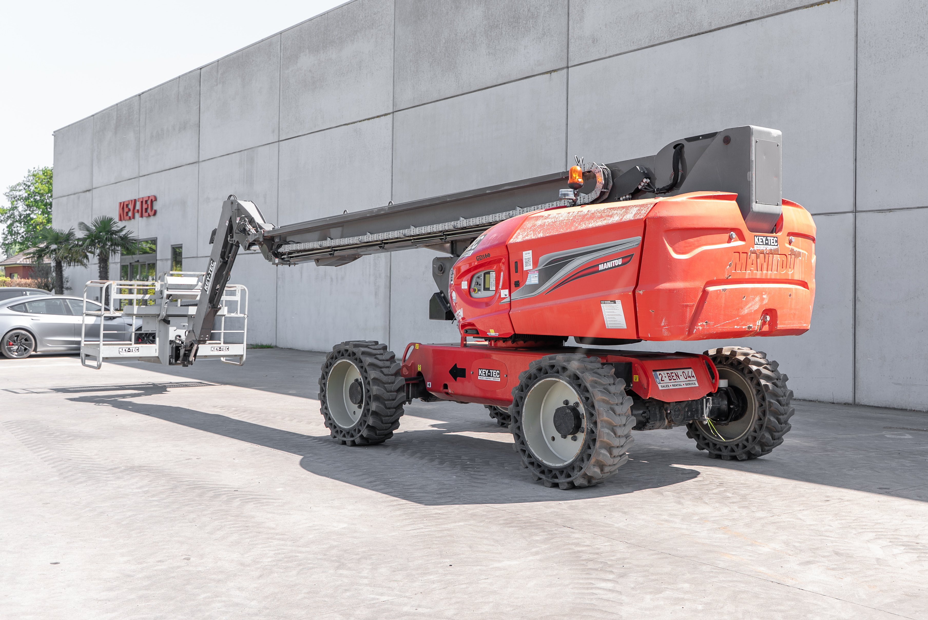 Manitou - Hoogwerkers - TJ 280 - Links achter