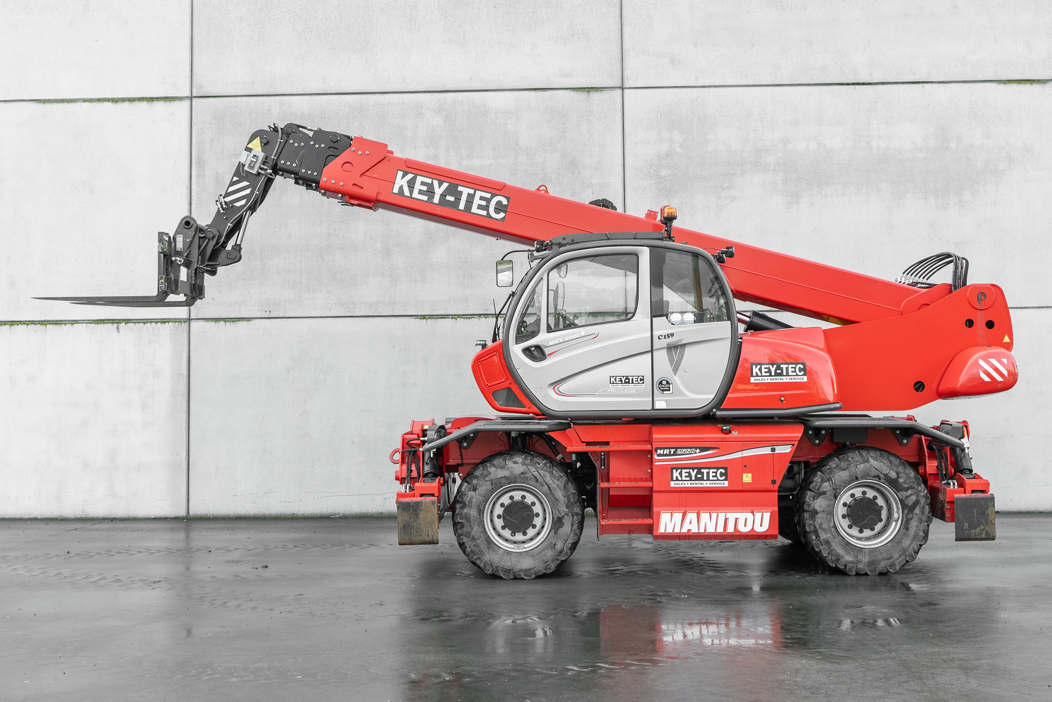 MRT 2550 PRIV+ ST4 S2 - Side