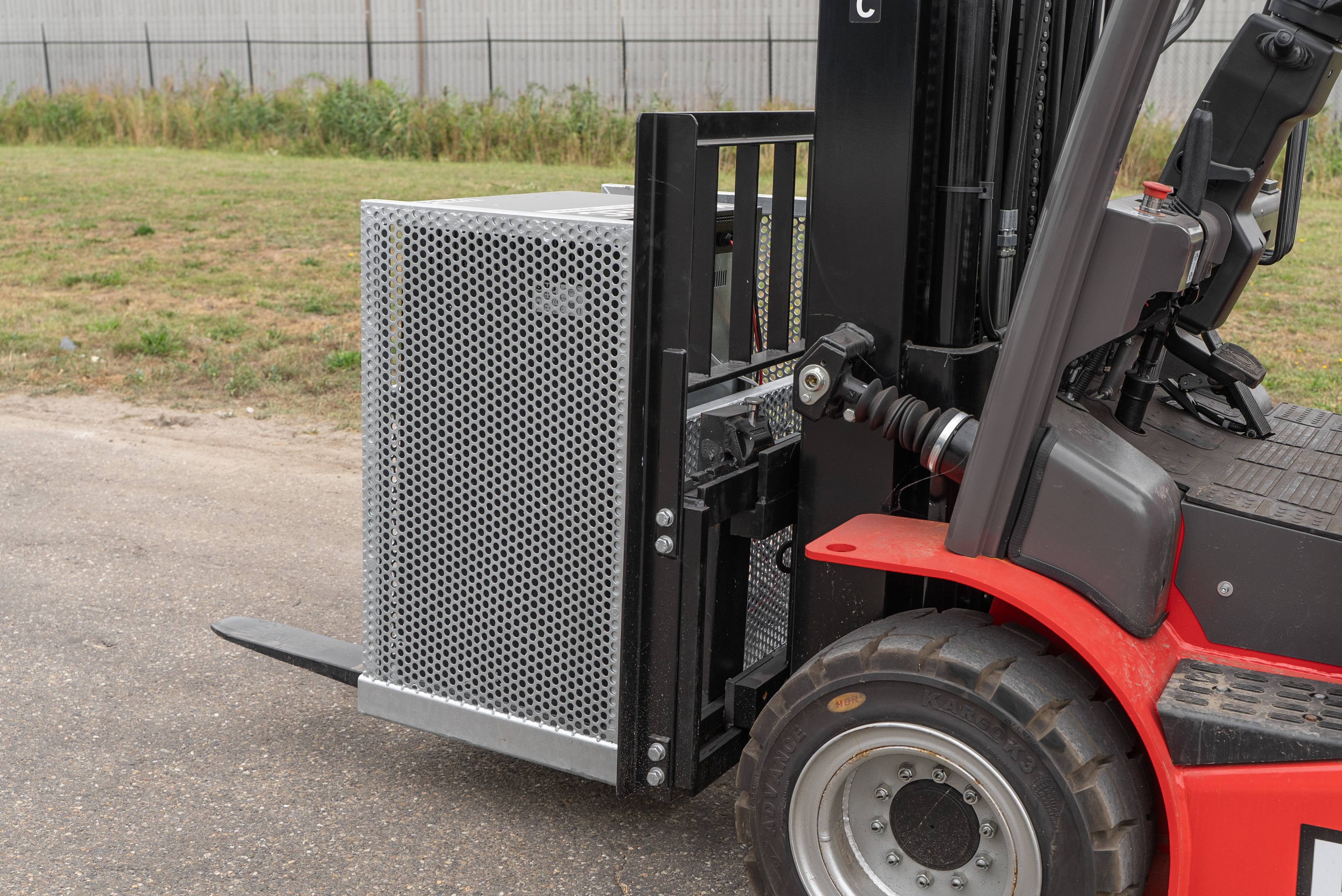 Manitou - Heftrucks - ME 435 80V S3 - Productfoto