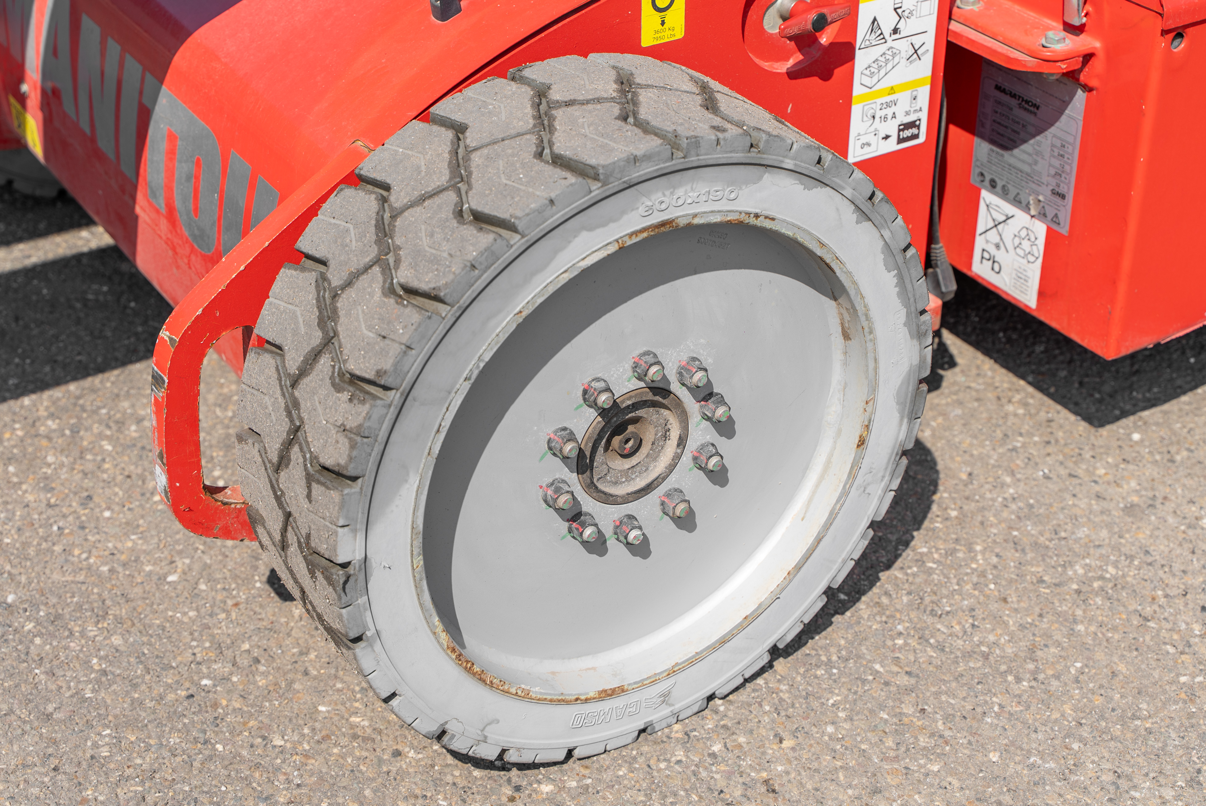 AETJ 150 COMPACT - Chassis / Wheel