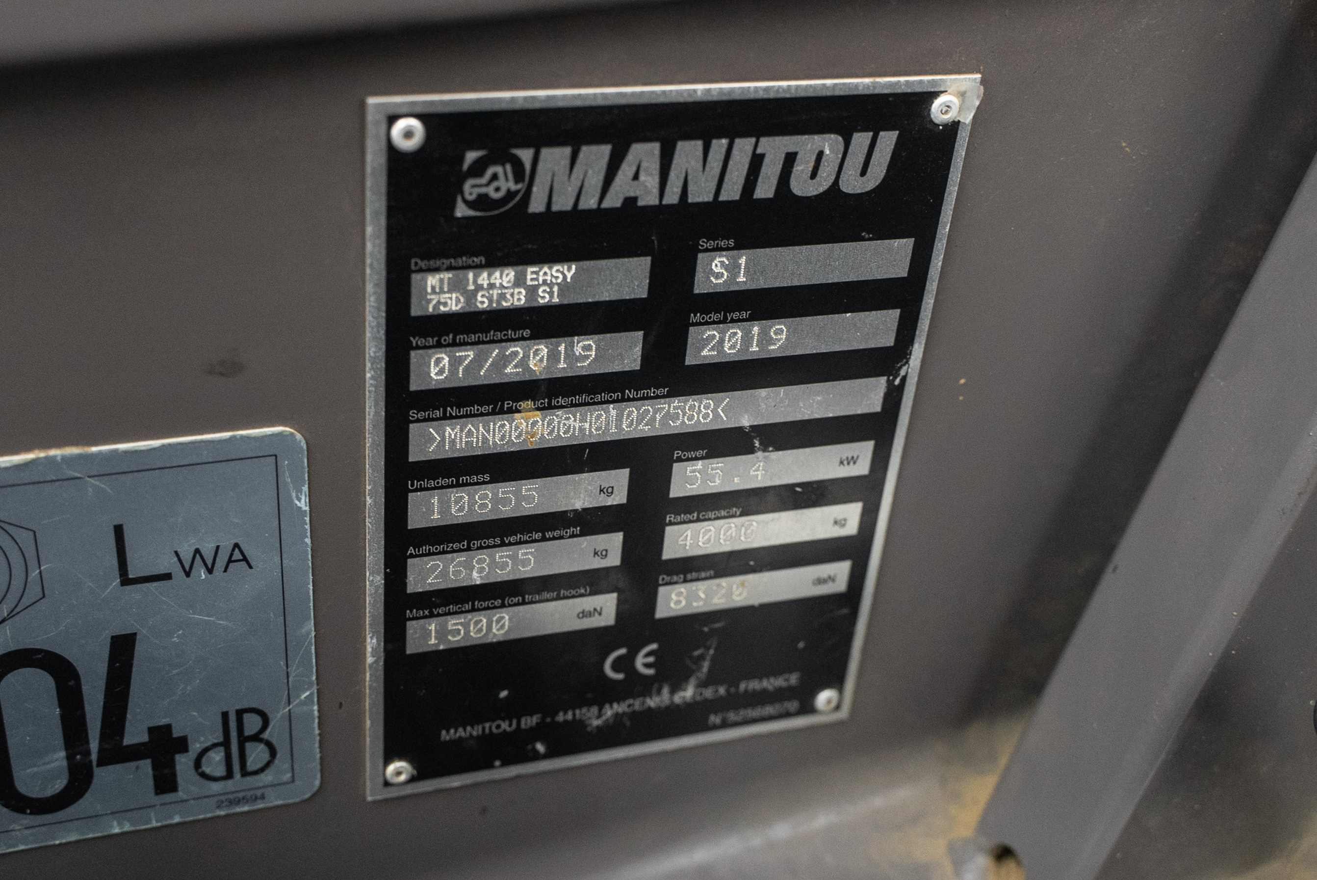 MT 1440 EASY 75D ST3B S1 - Identification plate