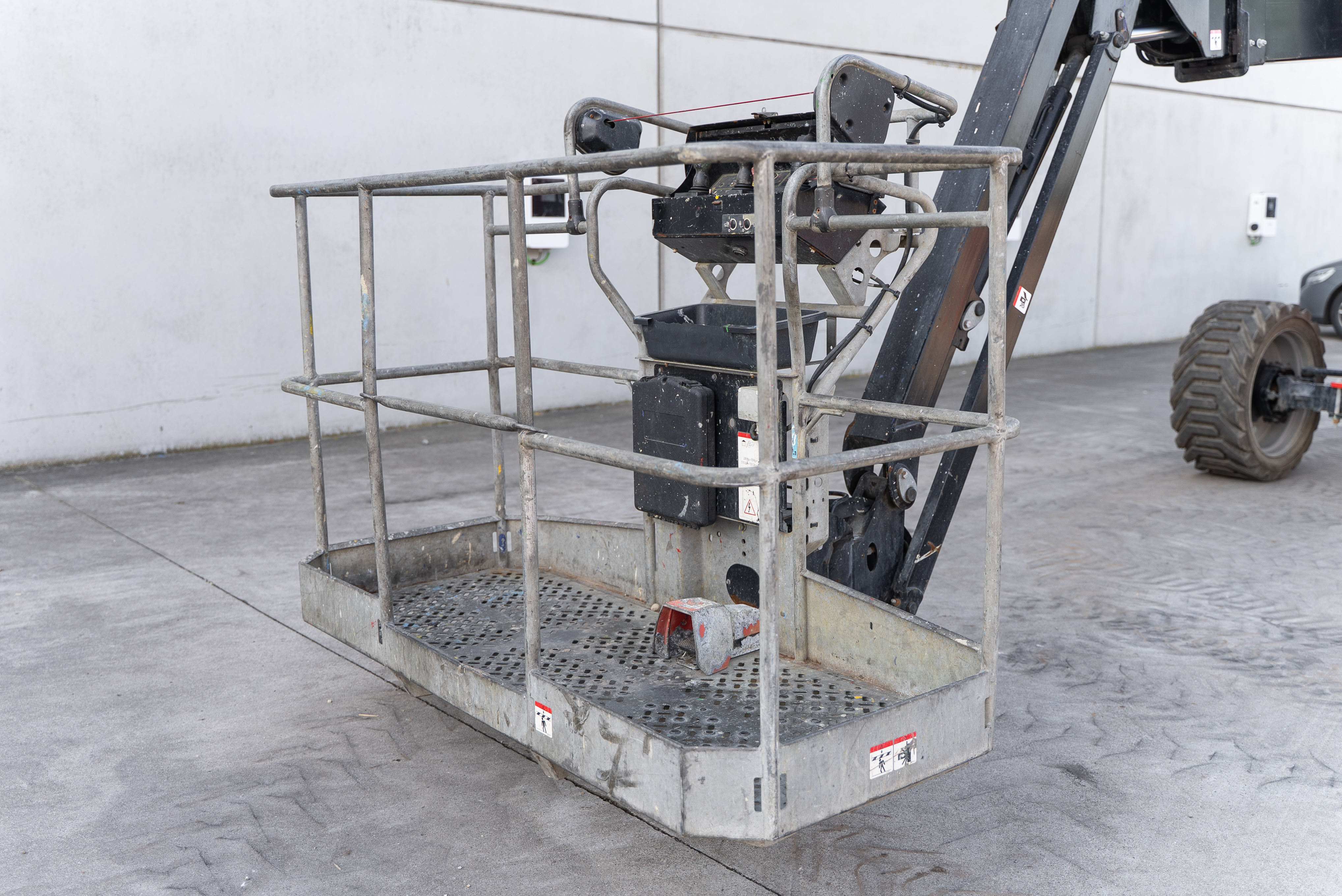 Manitou - Hoogwerkers - ATJ 180 RC 4RD ST5 S2 - Interieur achter