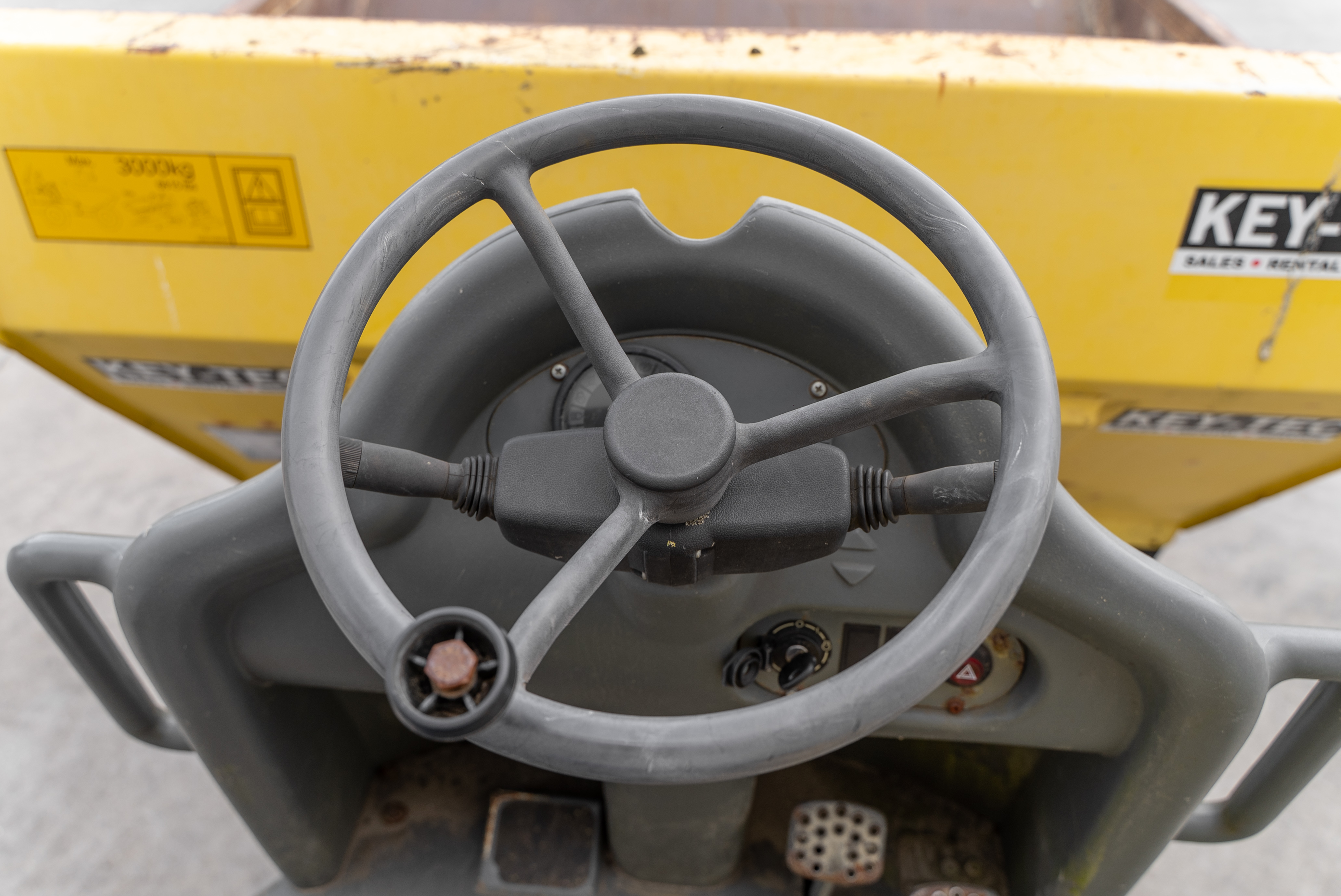 3001 - Interior front