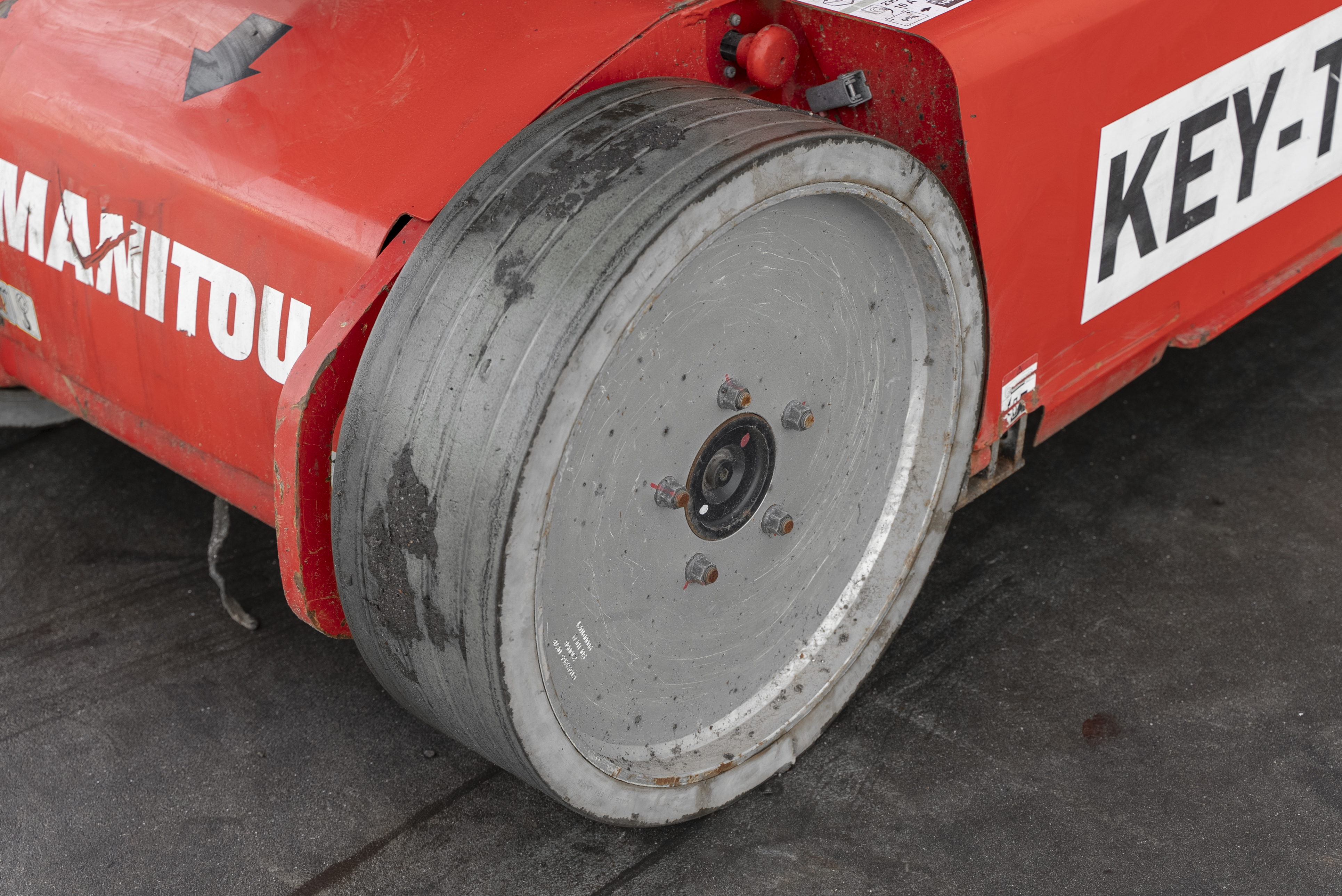 AETJ 120 COMPACT 2 - Chassis / Wheel