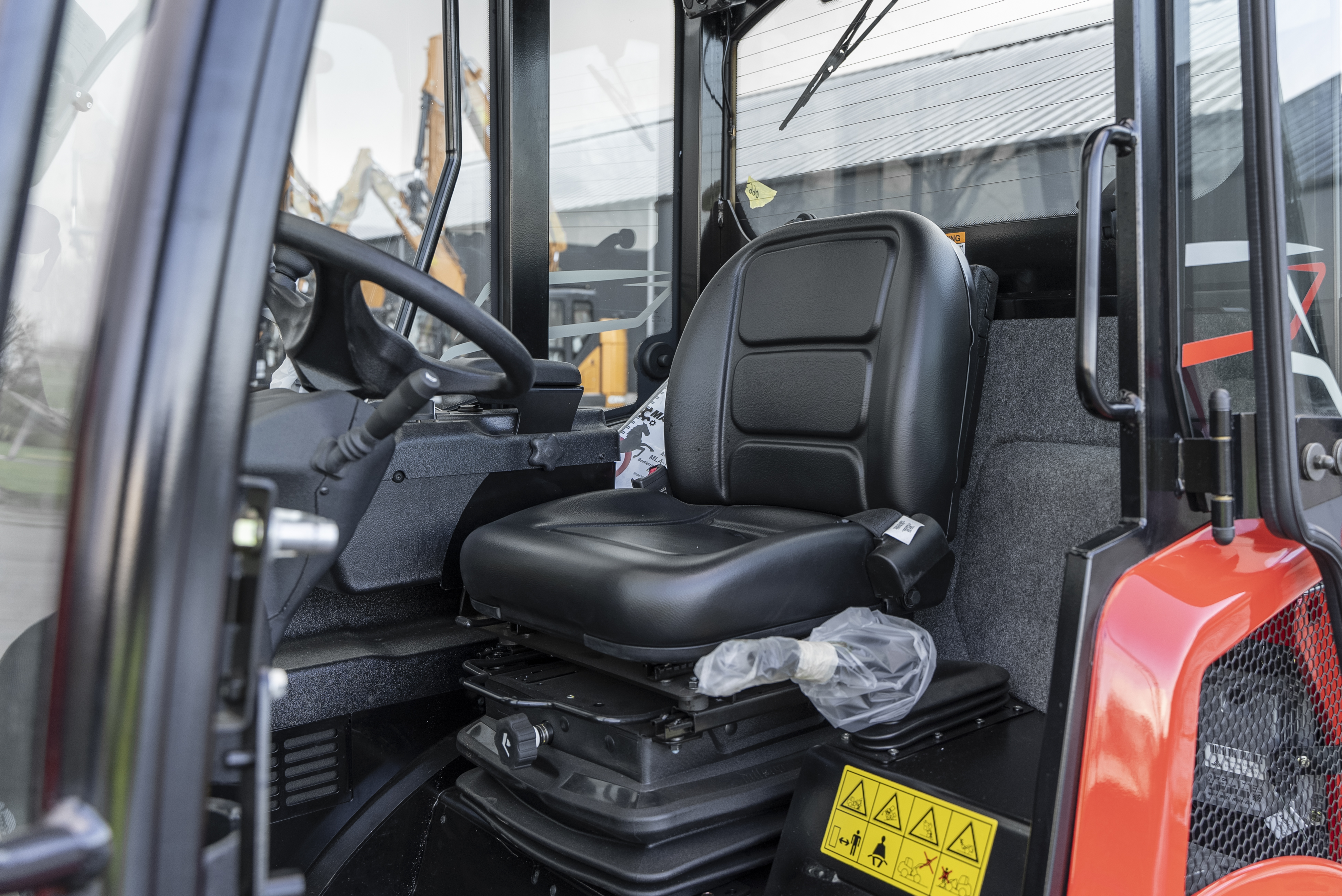MLA-T 516 75 H ST5 - Interior back