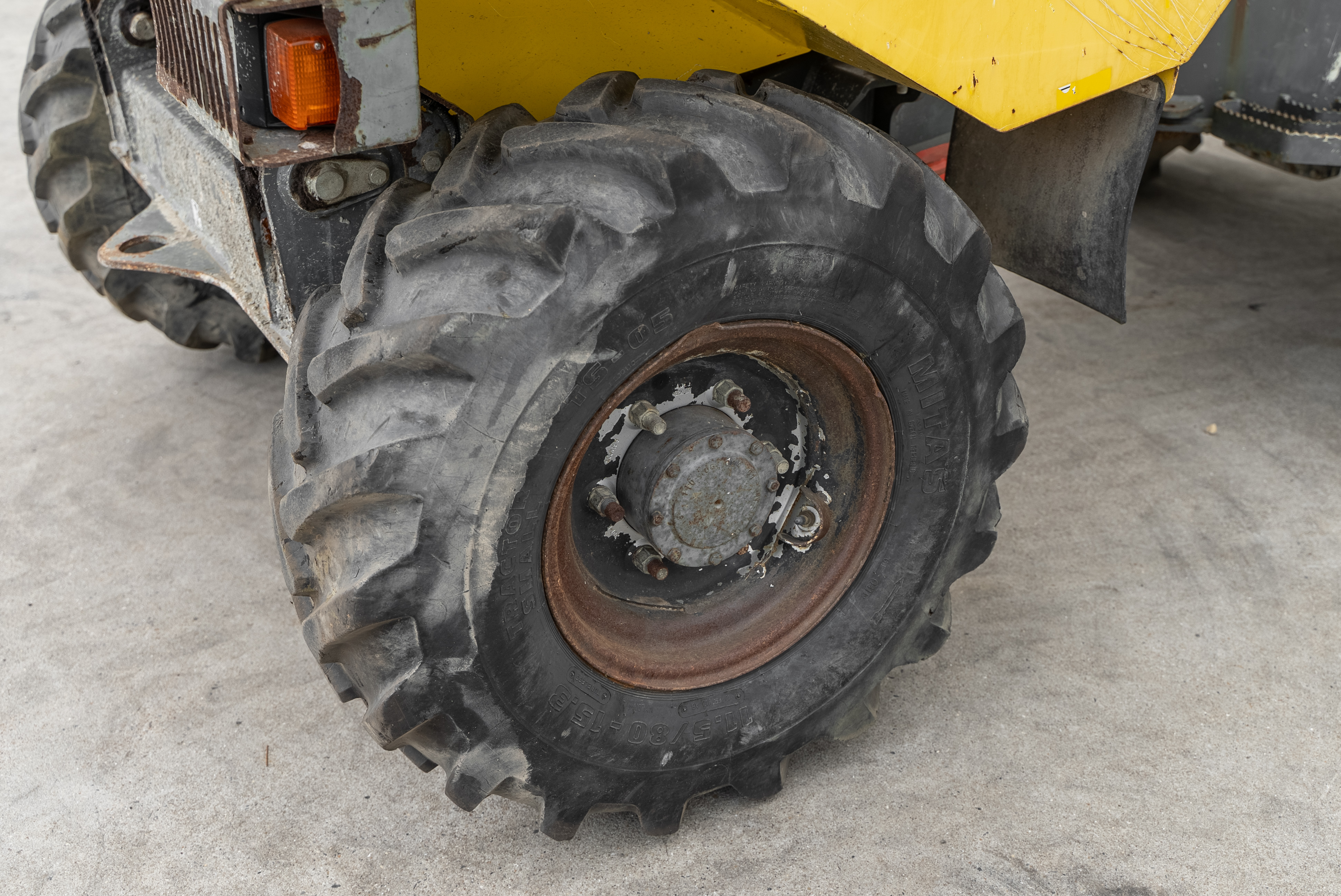 3001 - Chassis / Wheel