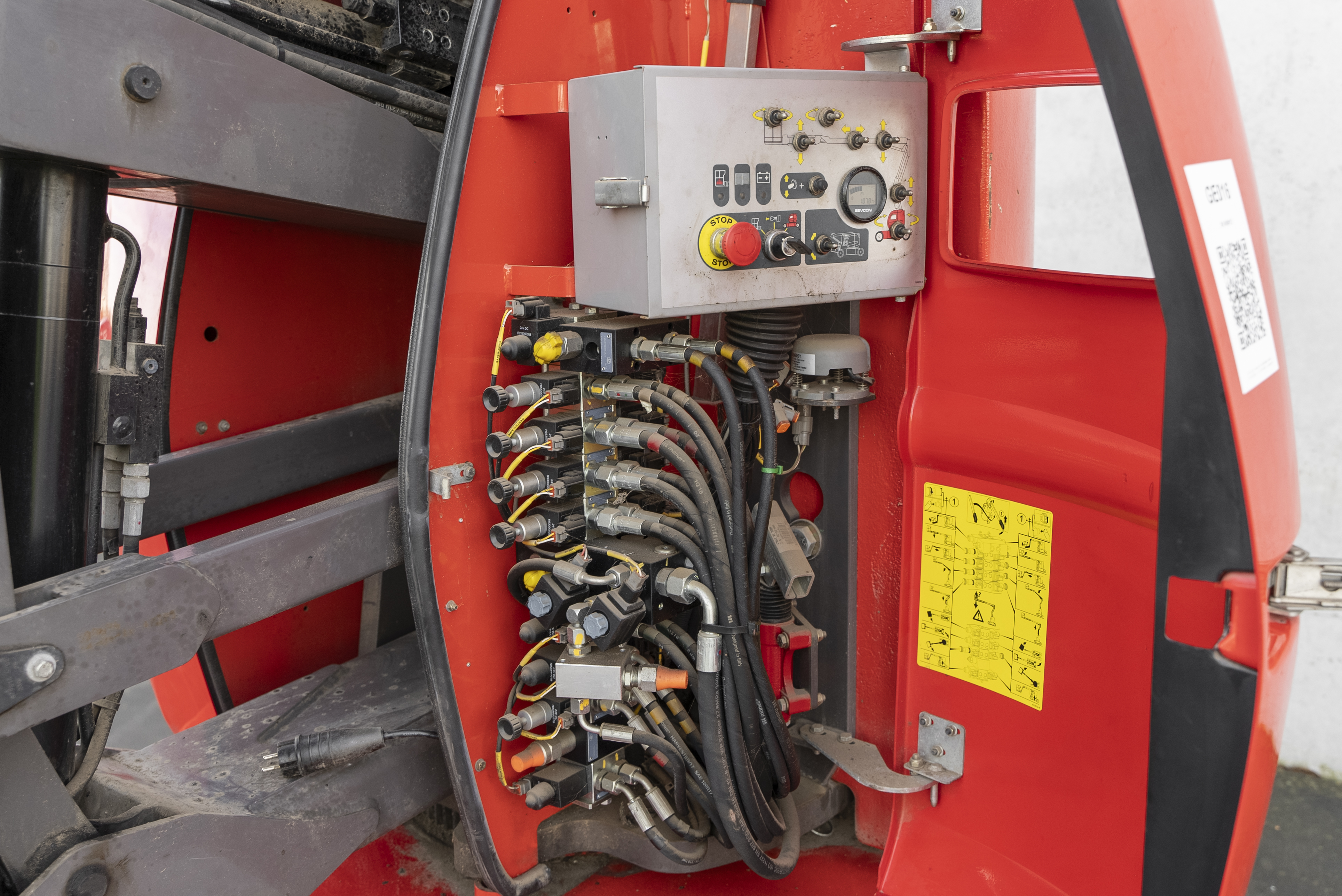 AETJ 120 COMPACT 2 - Engine