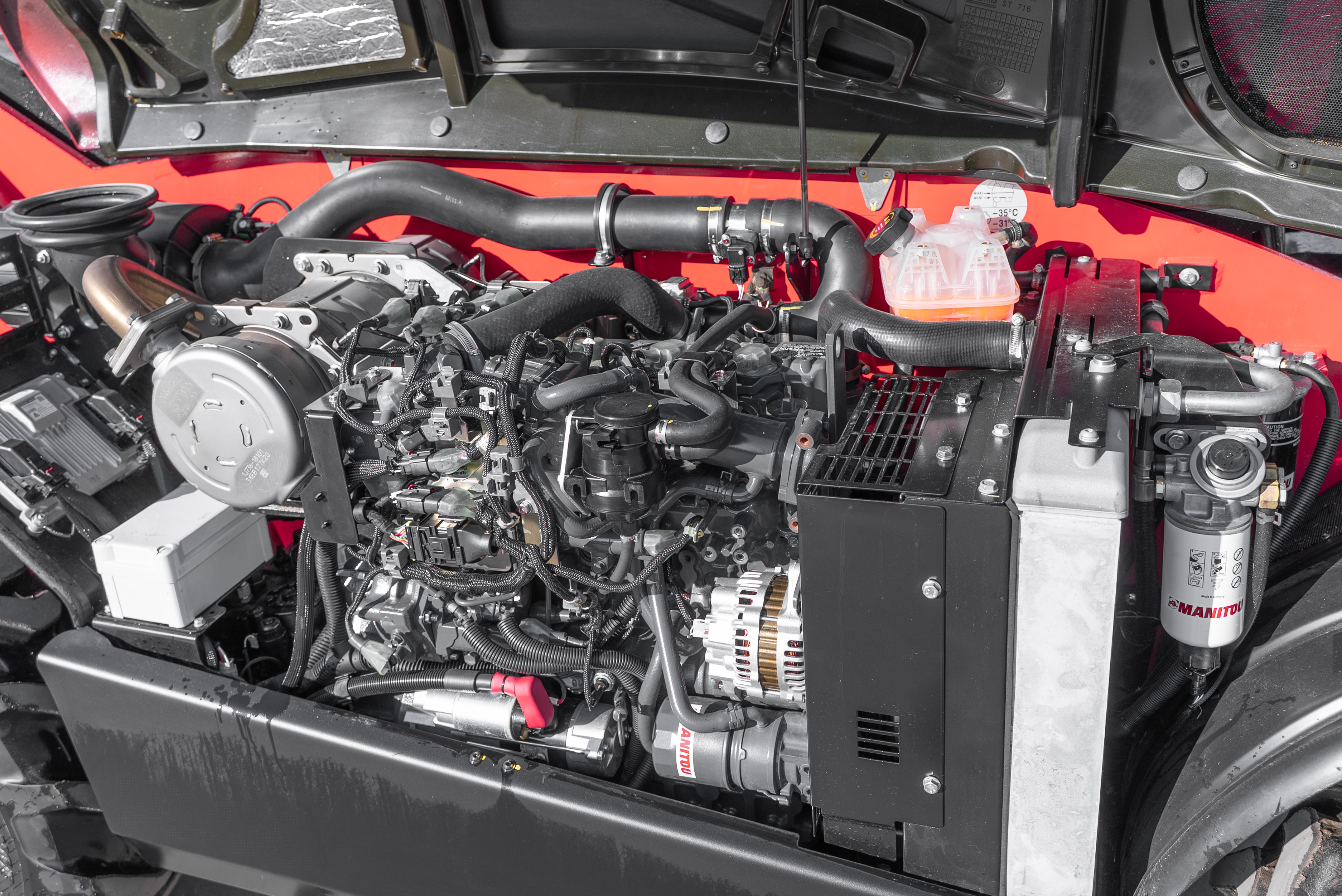MLT 625 H 75K ST5 S1 - Engine