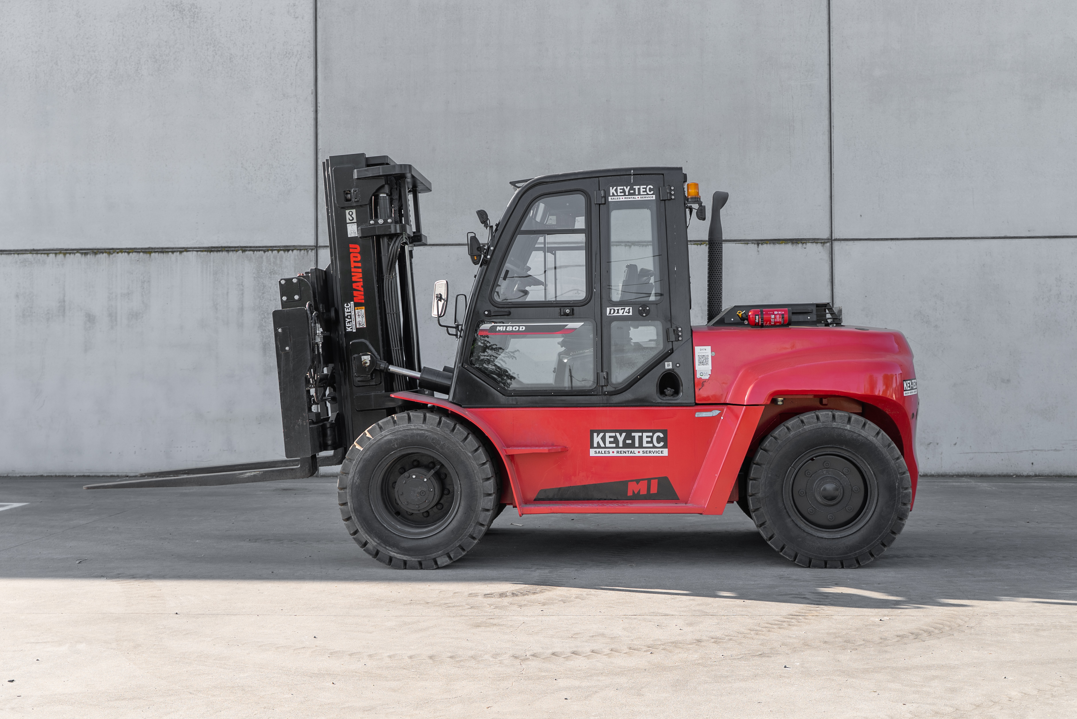 Manitou - Chariots élévateurs - MI 80 D D ST5 S1 - Vue latérale