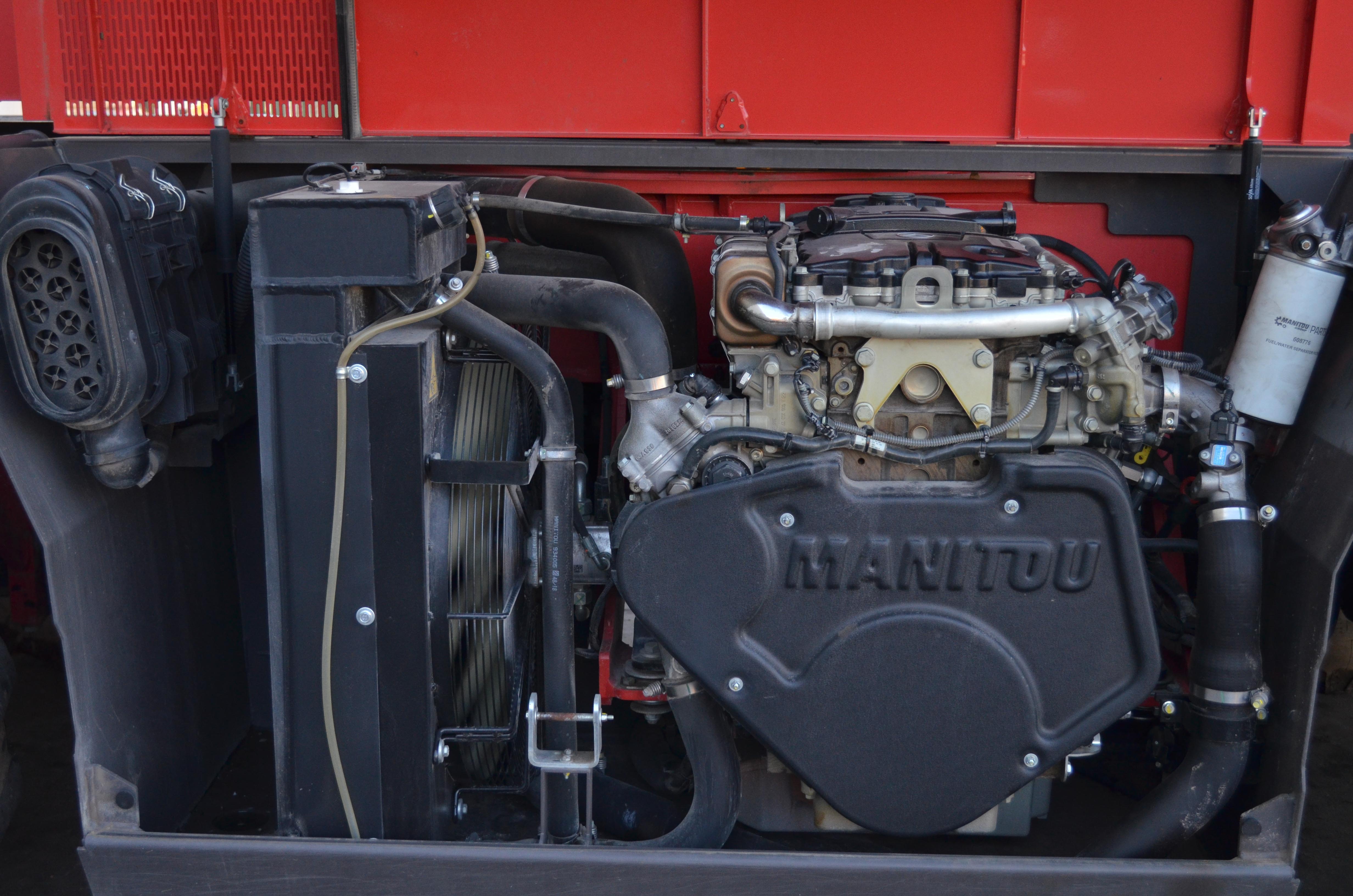 MRT 2550 PRIV+ ST4 S2 - Engine