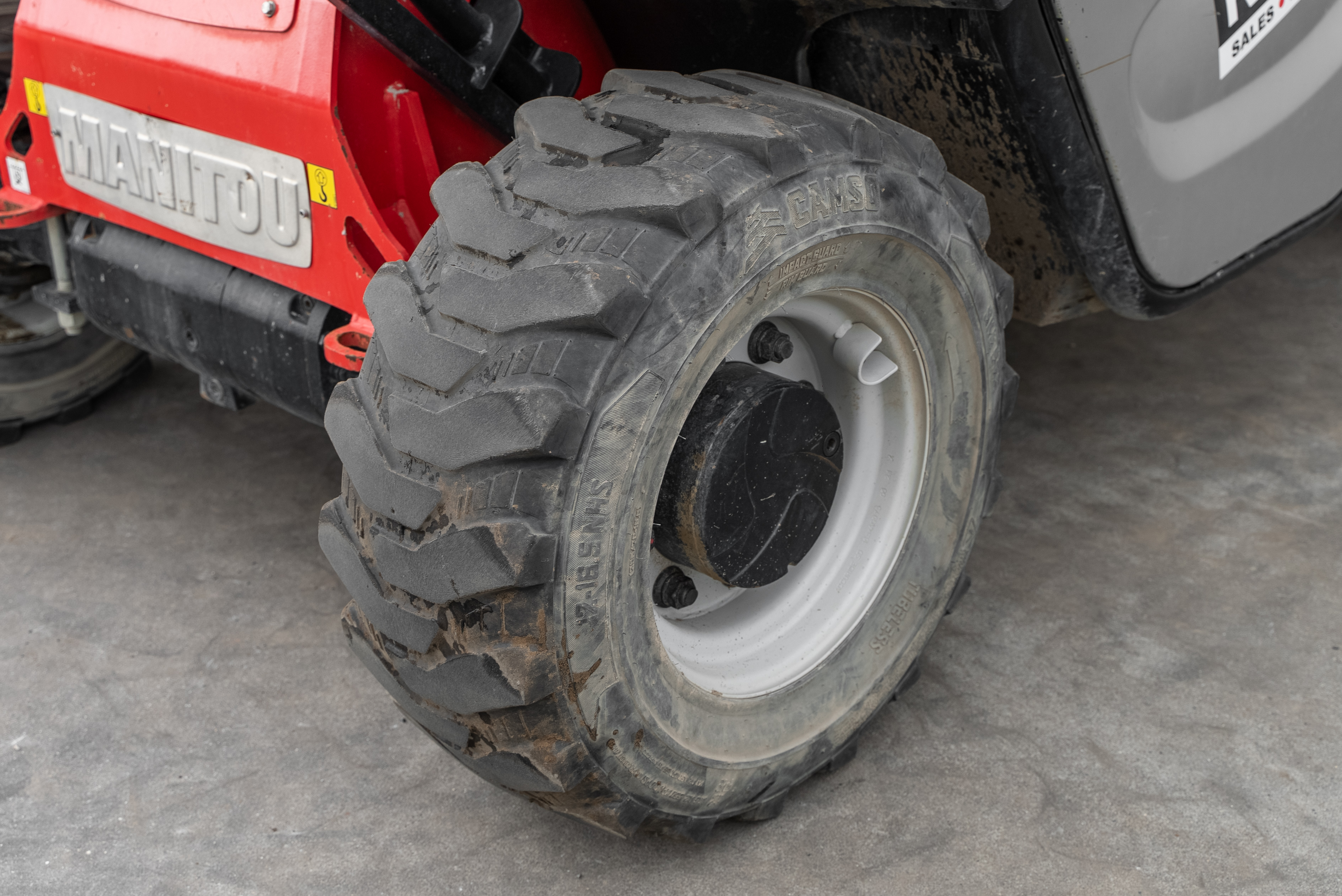 MT 625 H COMFORT 75K ST5 S1 - Chassis / Wheel