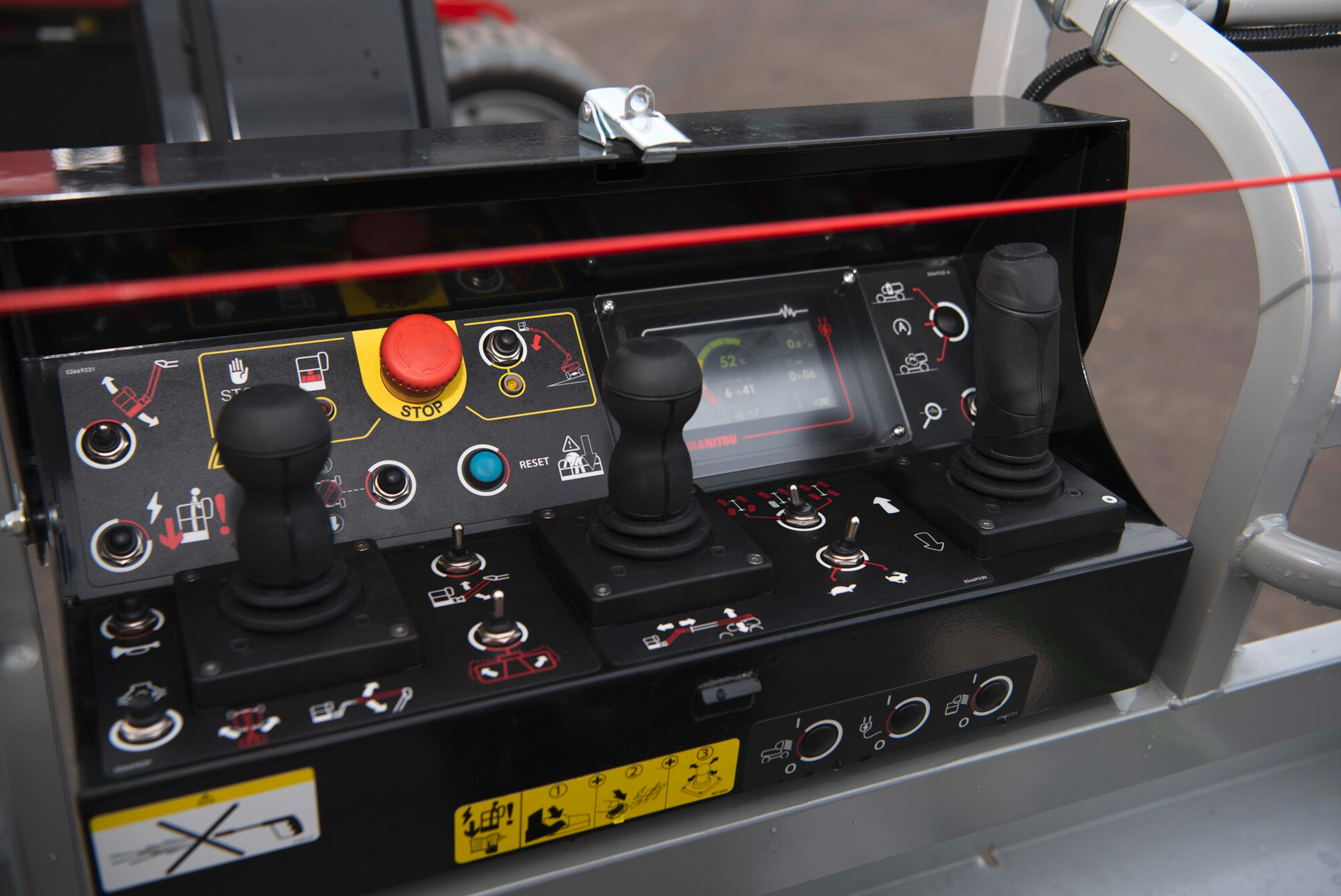 Manitou - Hoogwerkers - ATJ 160 E S1 - Interieur