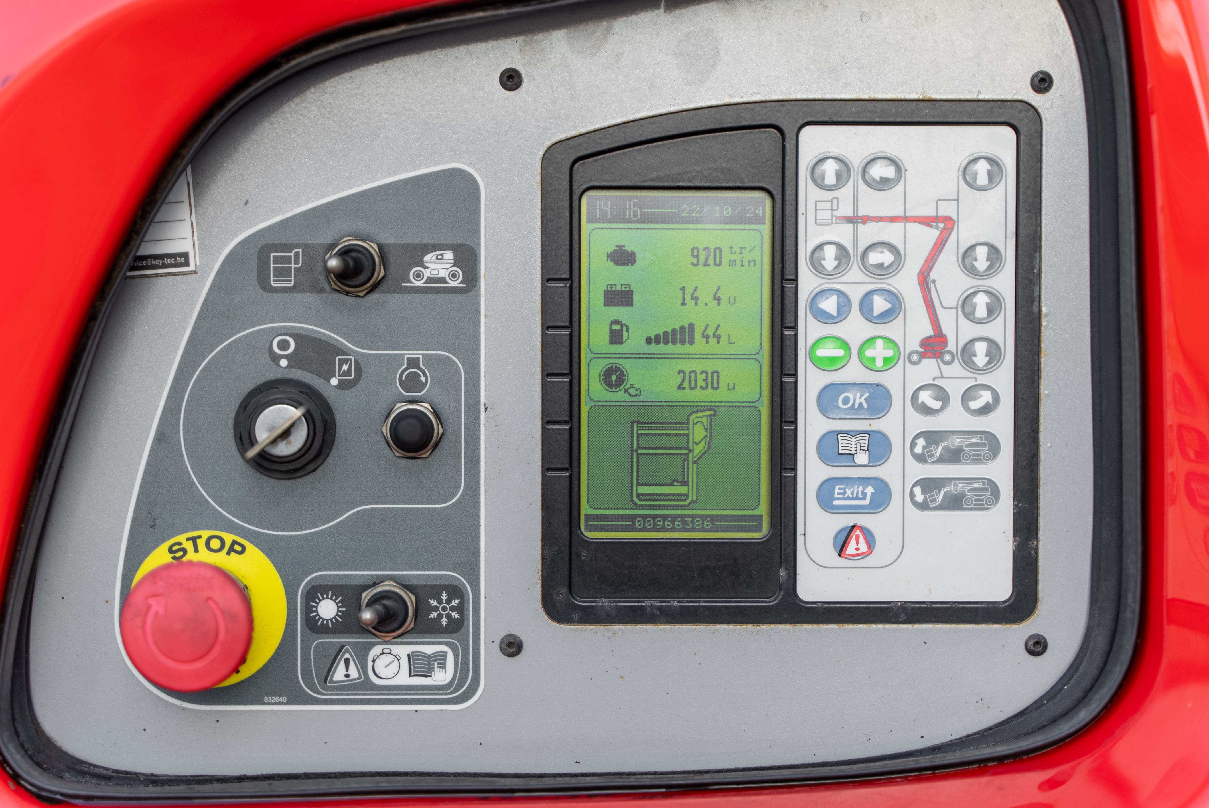 Manitou - Hoogwerkers - ATJ 180 2 RC E3 - Urenteller / Display