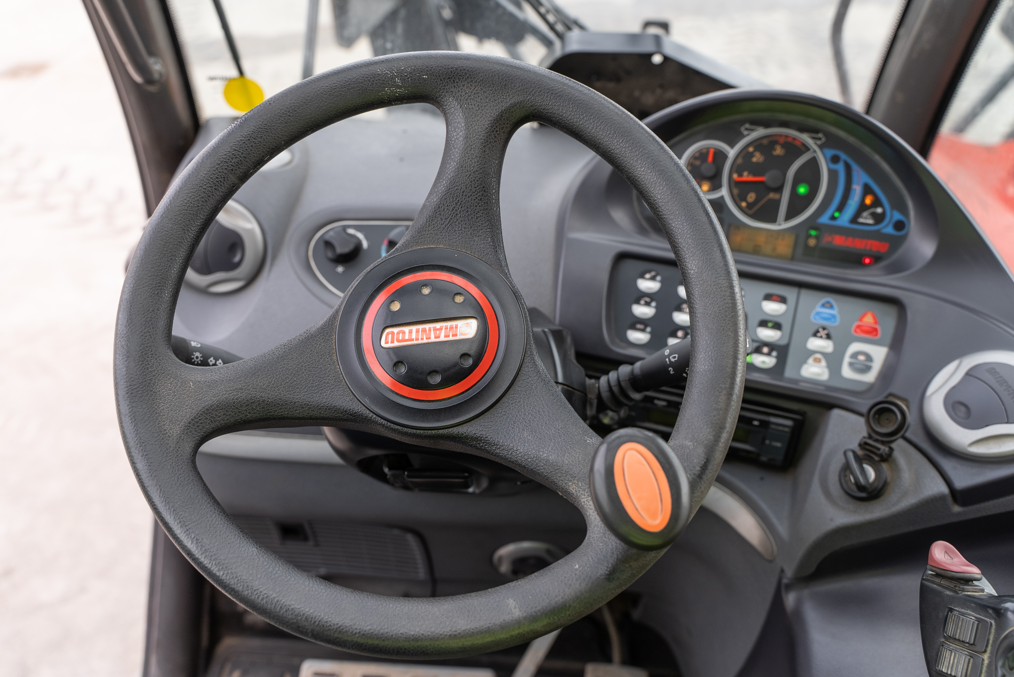 Manitou - Verreikers - MT 1440 EASY 75D ST3B S1 - Interieur voor