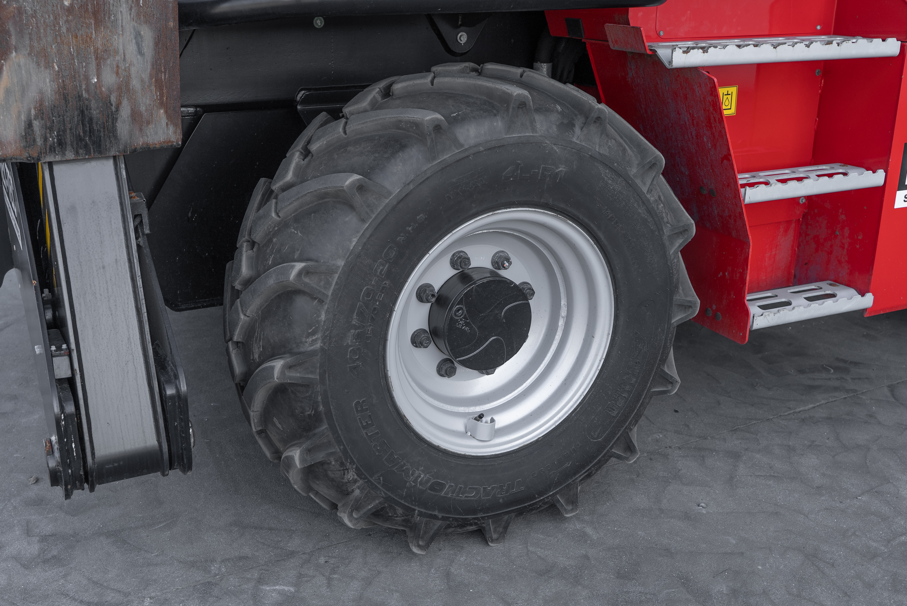 MRT 1845 360 115D ST5 S1 - Chassis / Wheel